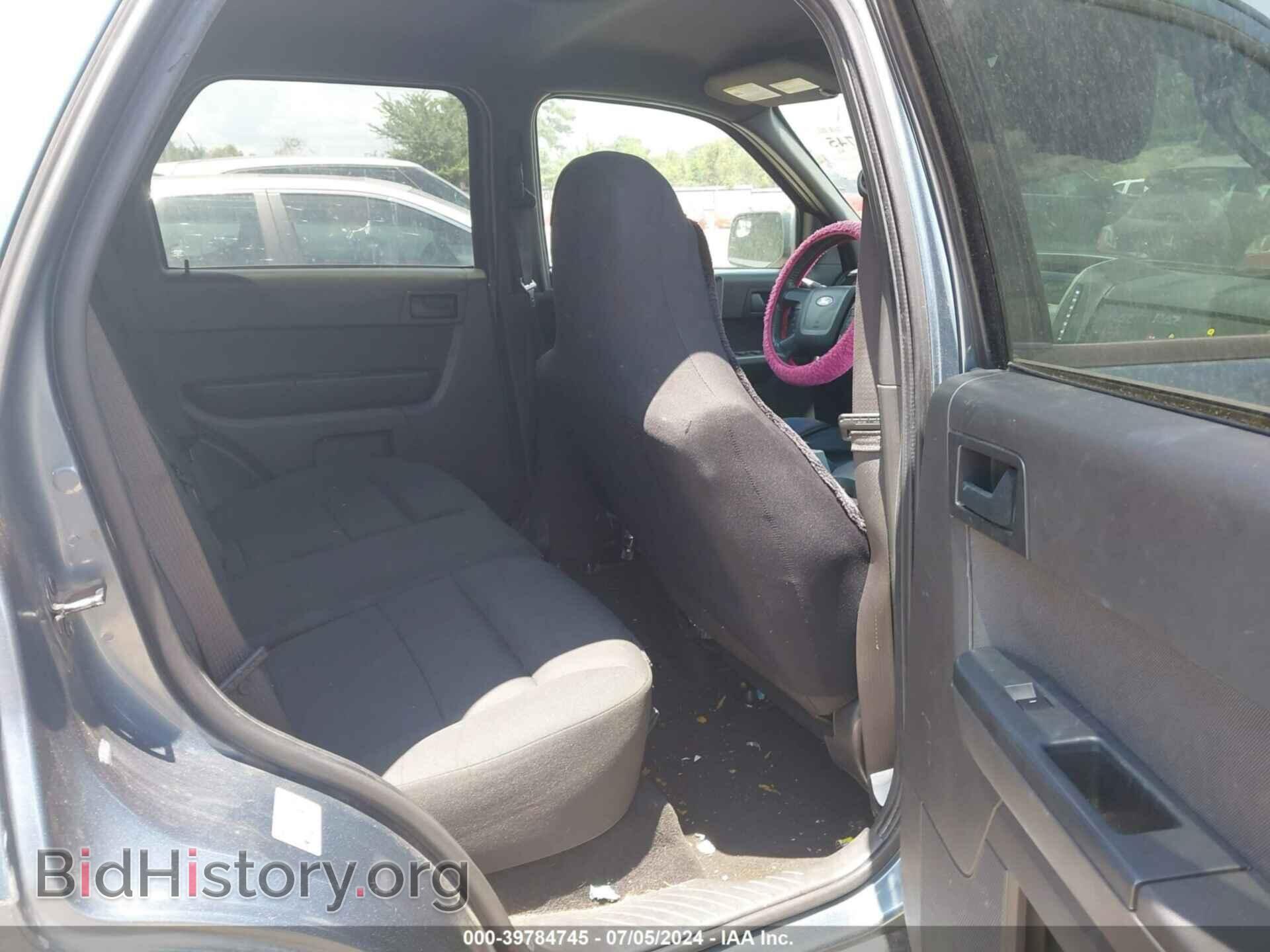 2011 FORD ESCAPE - VIN: 1FMCU0D73BKC51140 - Photo 8