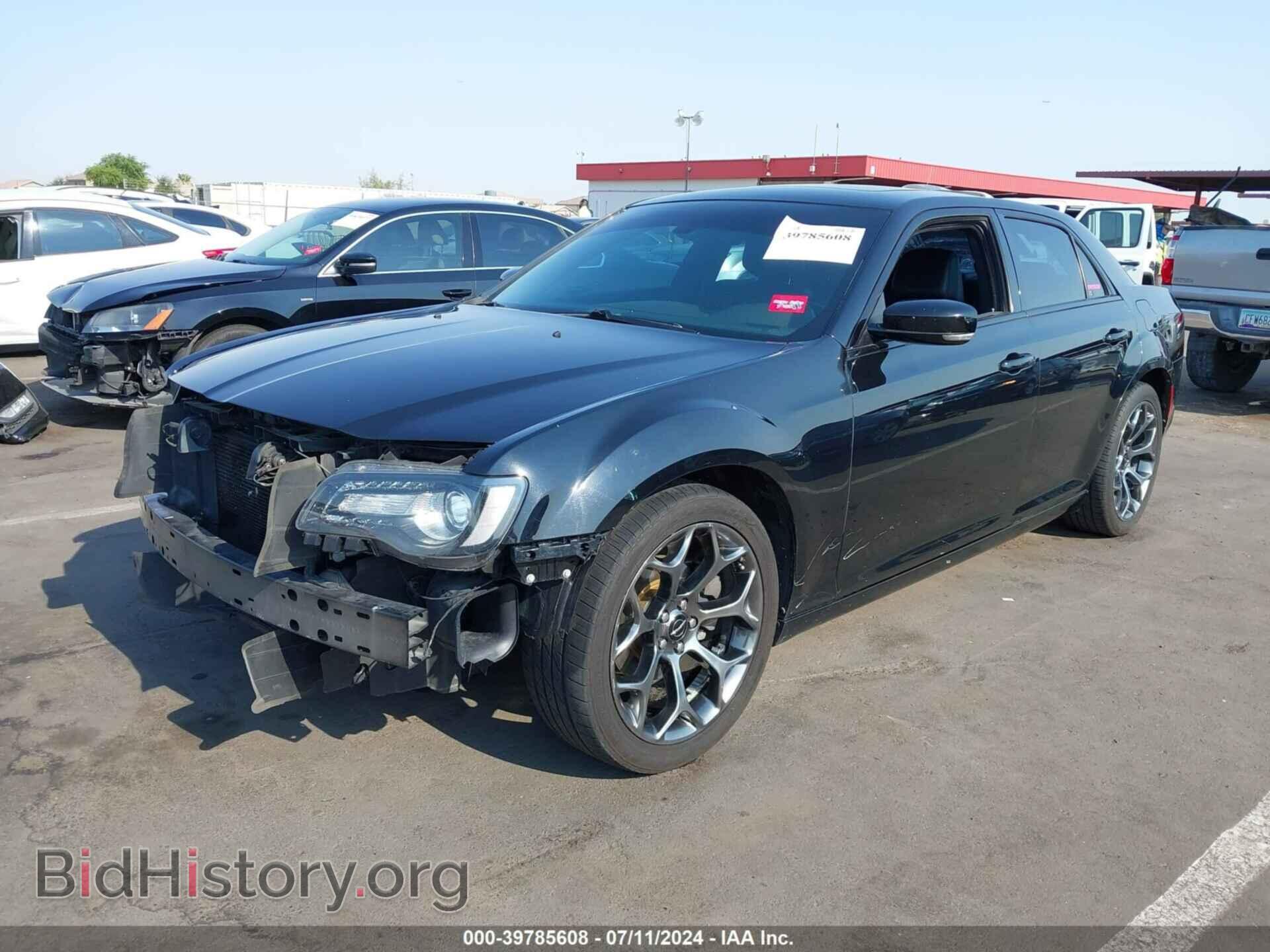 2015 CHRYSLER 300 - VIN: 2C3CCABG0FH830586 - Фото 2