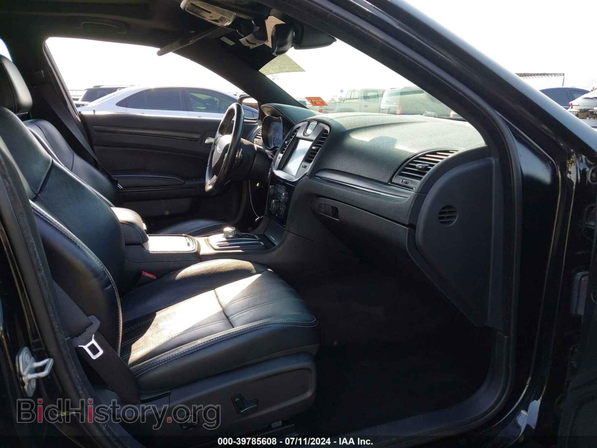 2015 CHRYSLER 300 - VIN: 2C3CCABG0FH830586 - Фото 5