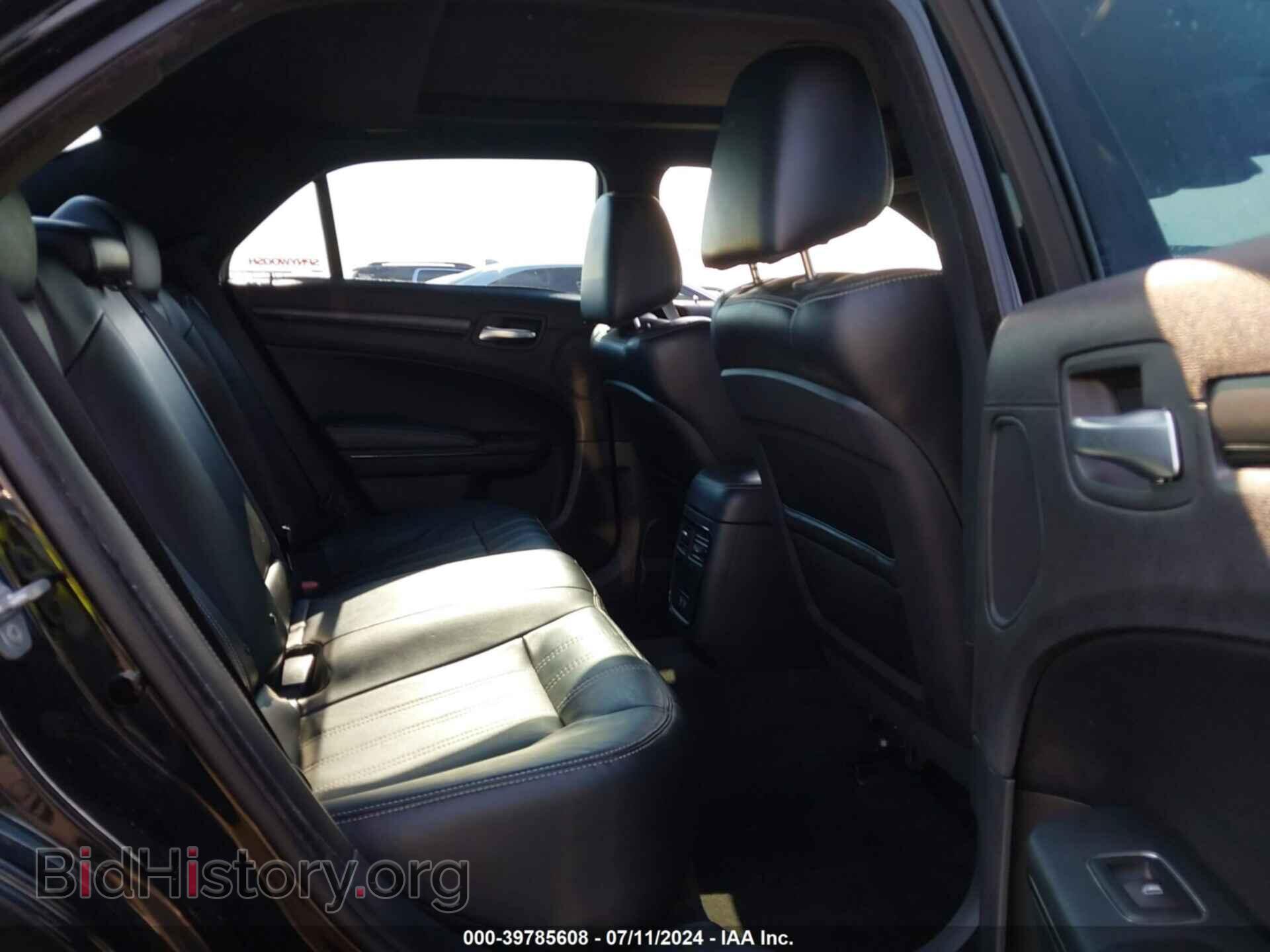 2015 CHRYSLER 300 - VIN: 2C3CCABG0FH830586 - Фото 8