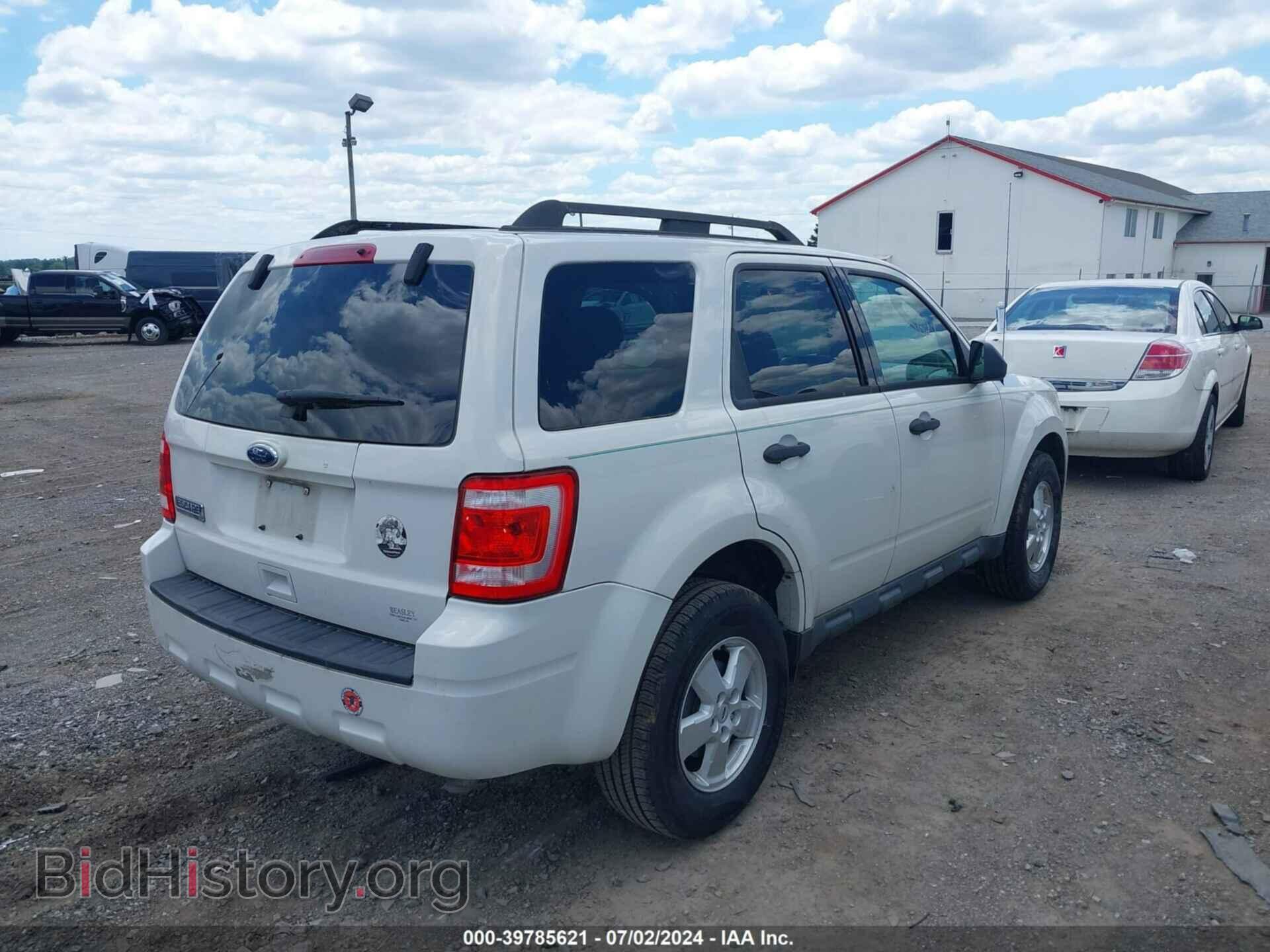 2010 FORD ESCAPE - VIN: 1FMCU9D70AKA87882 - Фото 4