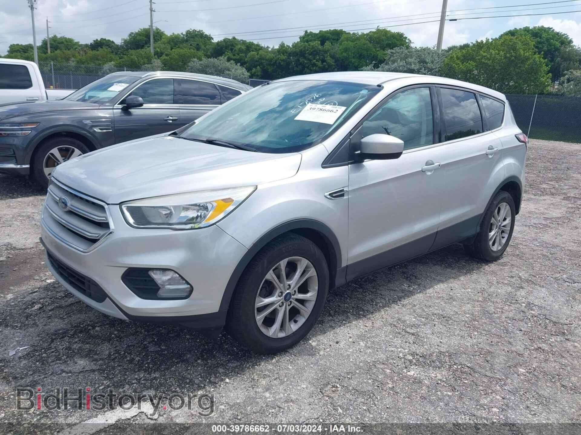 2017 FORD ESCAPE - VIN: 1FMCU0GD9HUE17076 - Фото 2