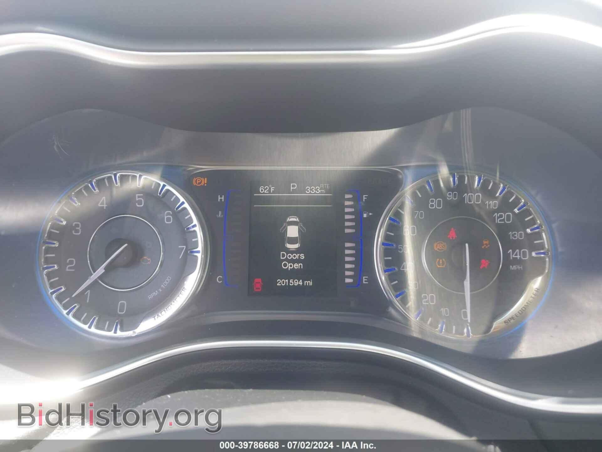 2015 CHRYSLER 200 - VIN: 1C3CCCAB4FN621411 - Photo 7