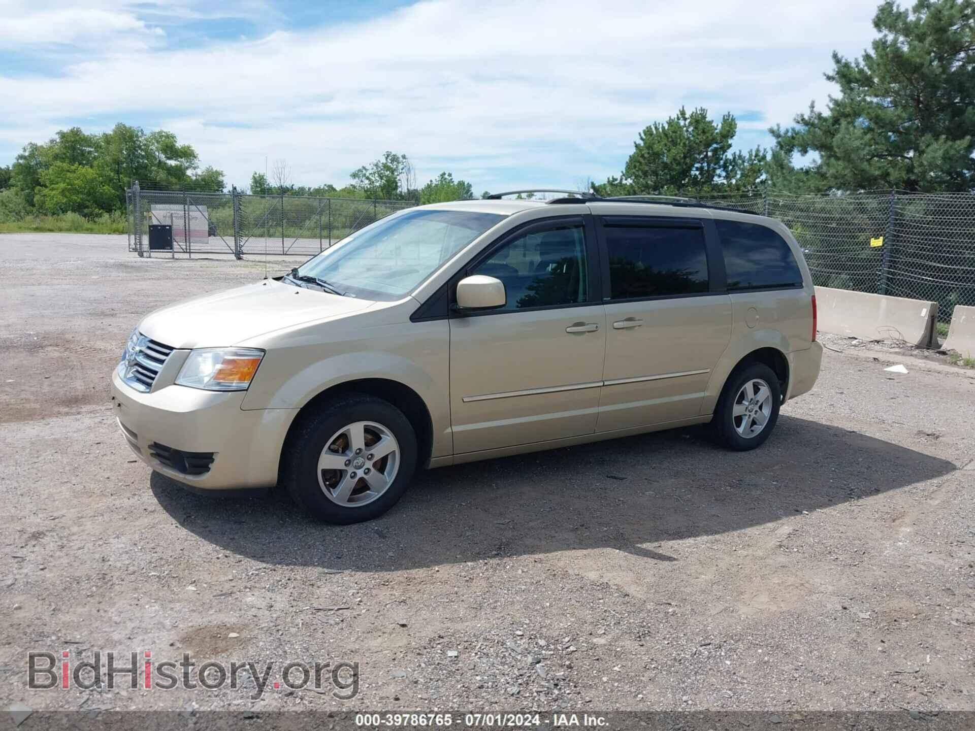 2010 DODGE GRAND CARAVAN - VIN: 2D4RN5D12AR282970 - Фото 2