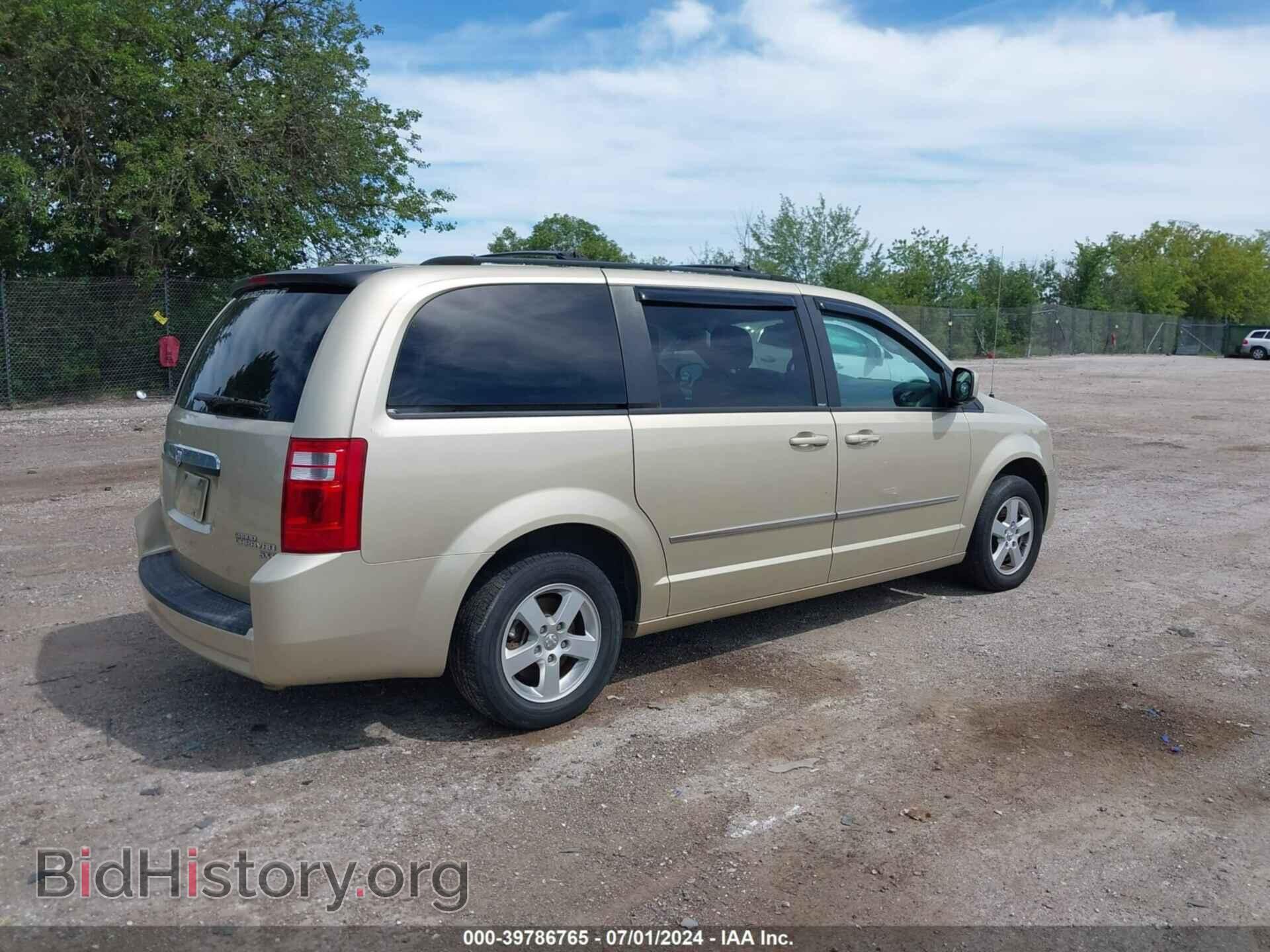 2010 DODGE GRAND CARAVAN - VIN: 2D4RN5D12AR282970 - Фото 4