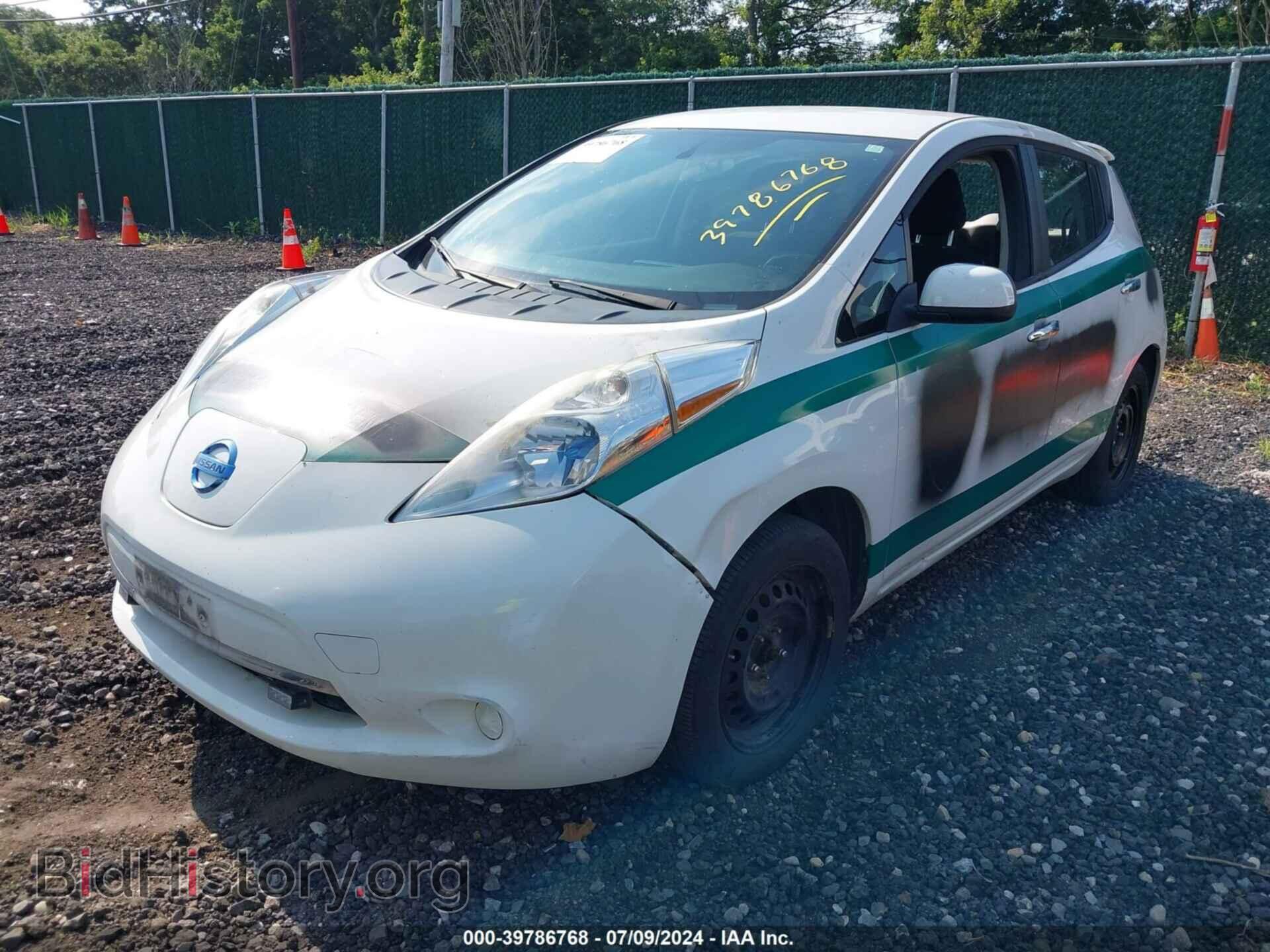 2013 NISSAN LEAF - VIN: 1N4AZ0CP7DC409948 - Фото 2