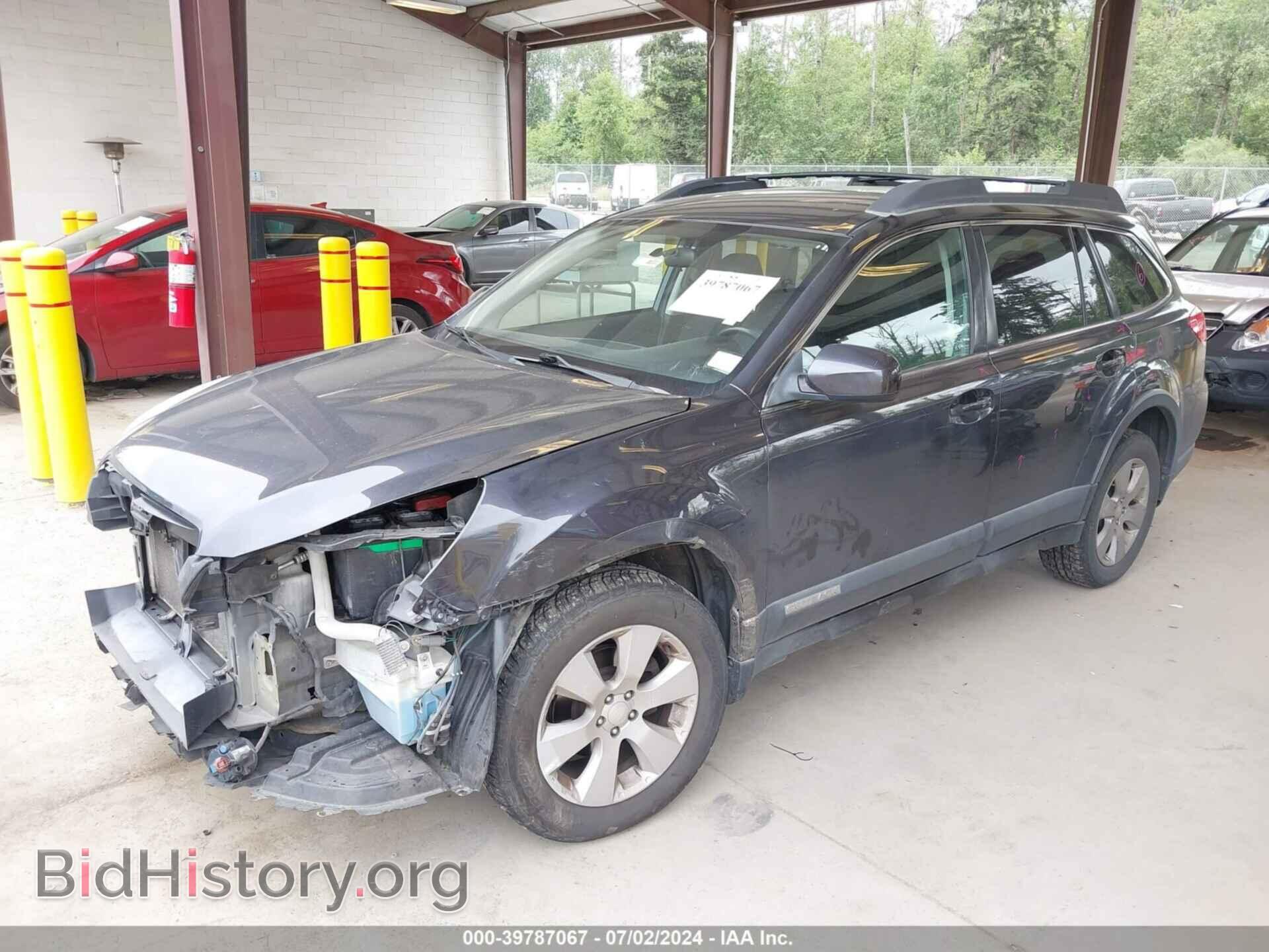 2011 SUBARU OUTBACK - VIN: 4S4BRBCC6B3423615 - Фото 2