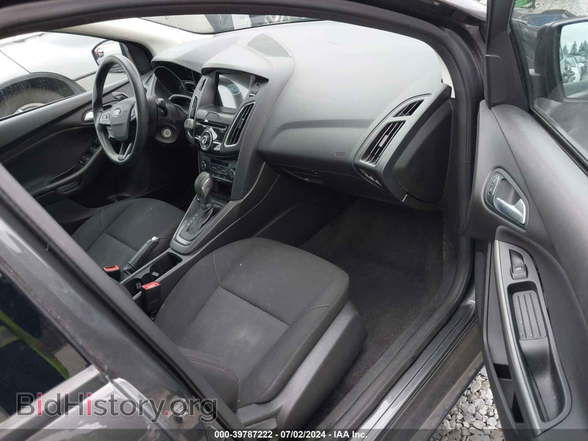 2017 FORD FOCUS - VIN: 1FADP3H23HL225811 - Фото 5
