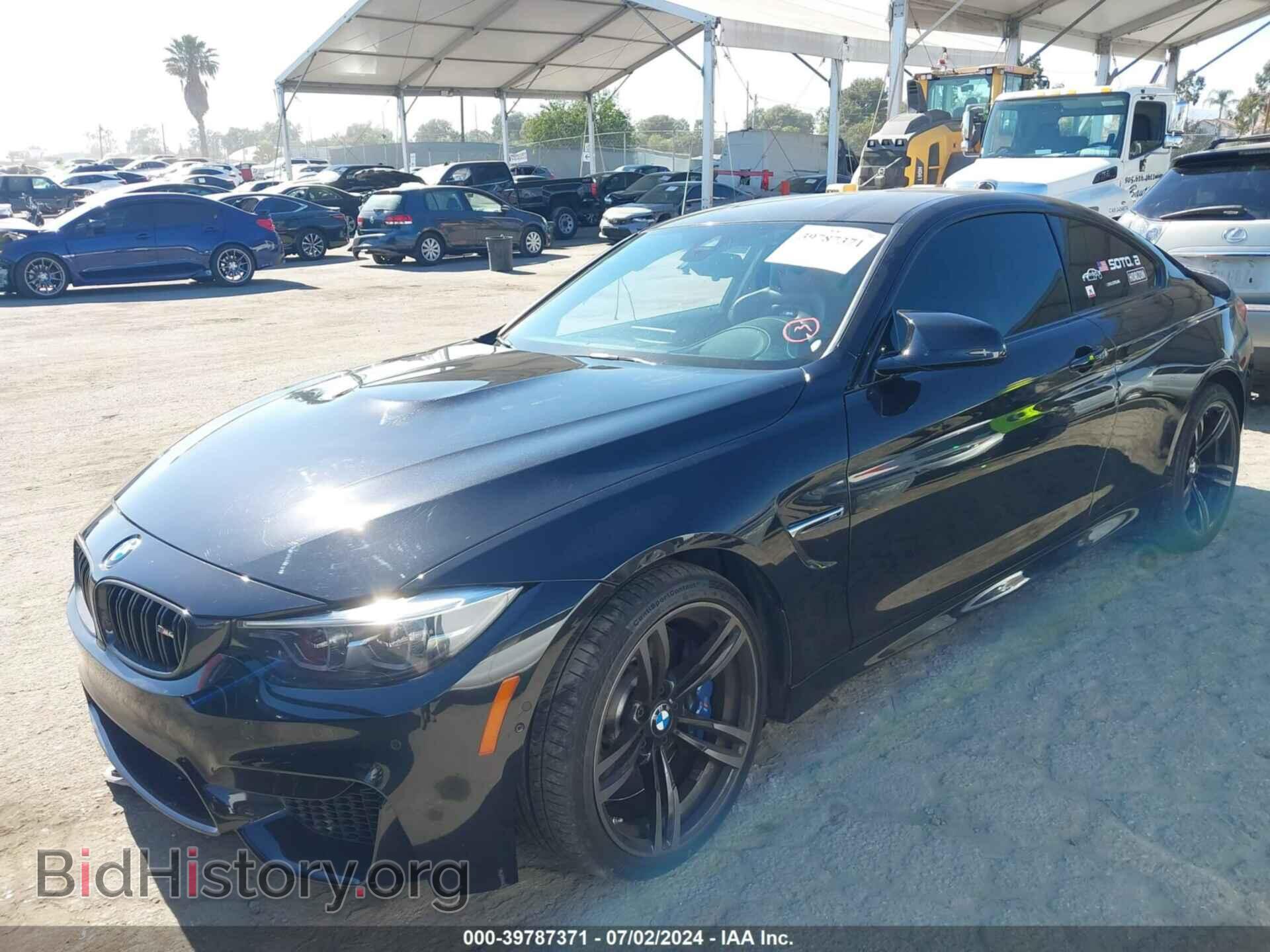 2018 BMW M4 - VIN: WBS4Y9C5XJAC86226 - Photo 2