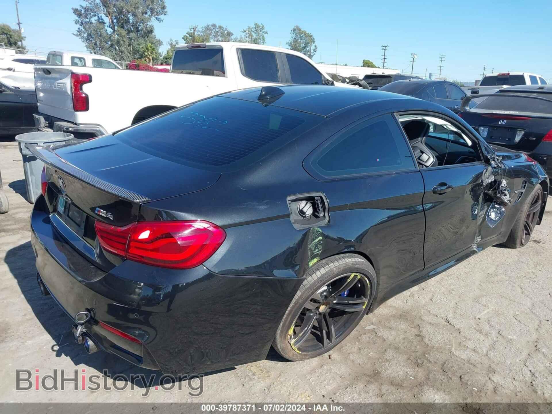 2018 BMW M4 - VIN: WBS4Y9C5XJAC86226 - Photo 4
