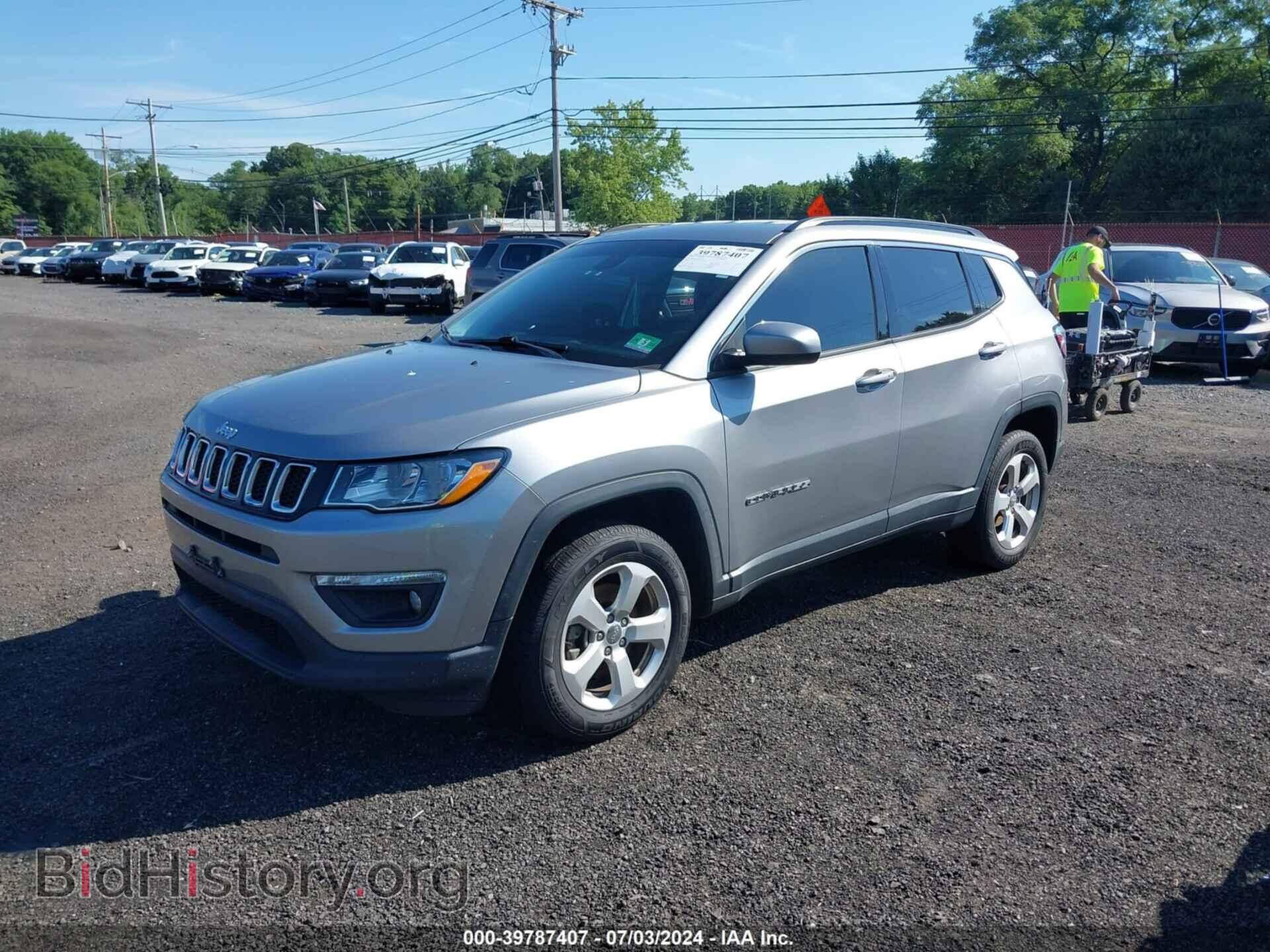 2018 JEEP COMPASS - VIN: 3C4NJDBB0JT359572 - Фото 2