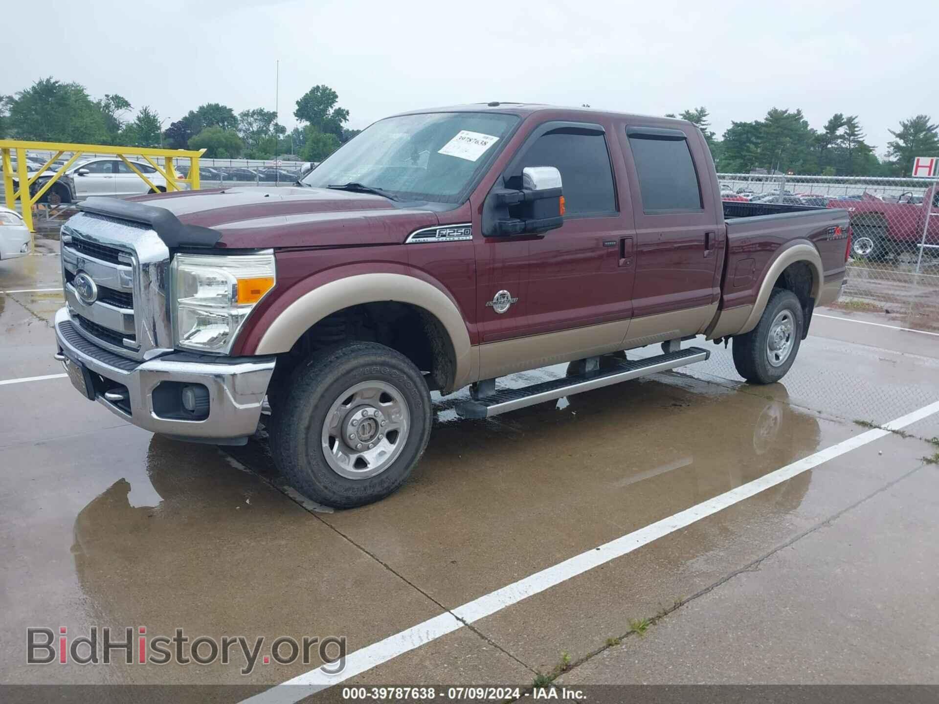 2011 FORD F-250 - VIN: 1FT7W2BT3BEA00256 - Фото 2