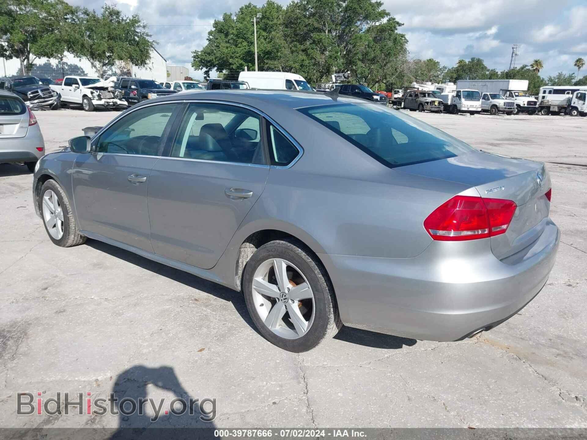 2013 VOLKSWAGEN PASSAT - VIN: 1VWBP7A31DC058917 - Фото 3