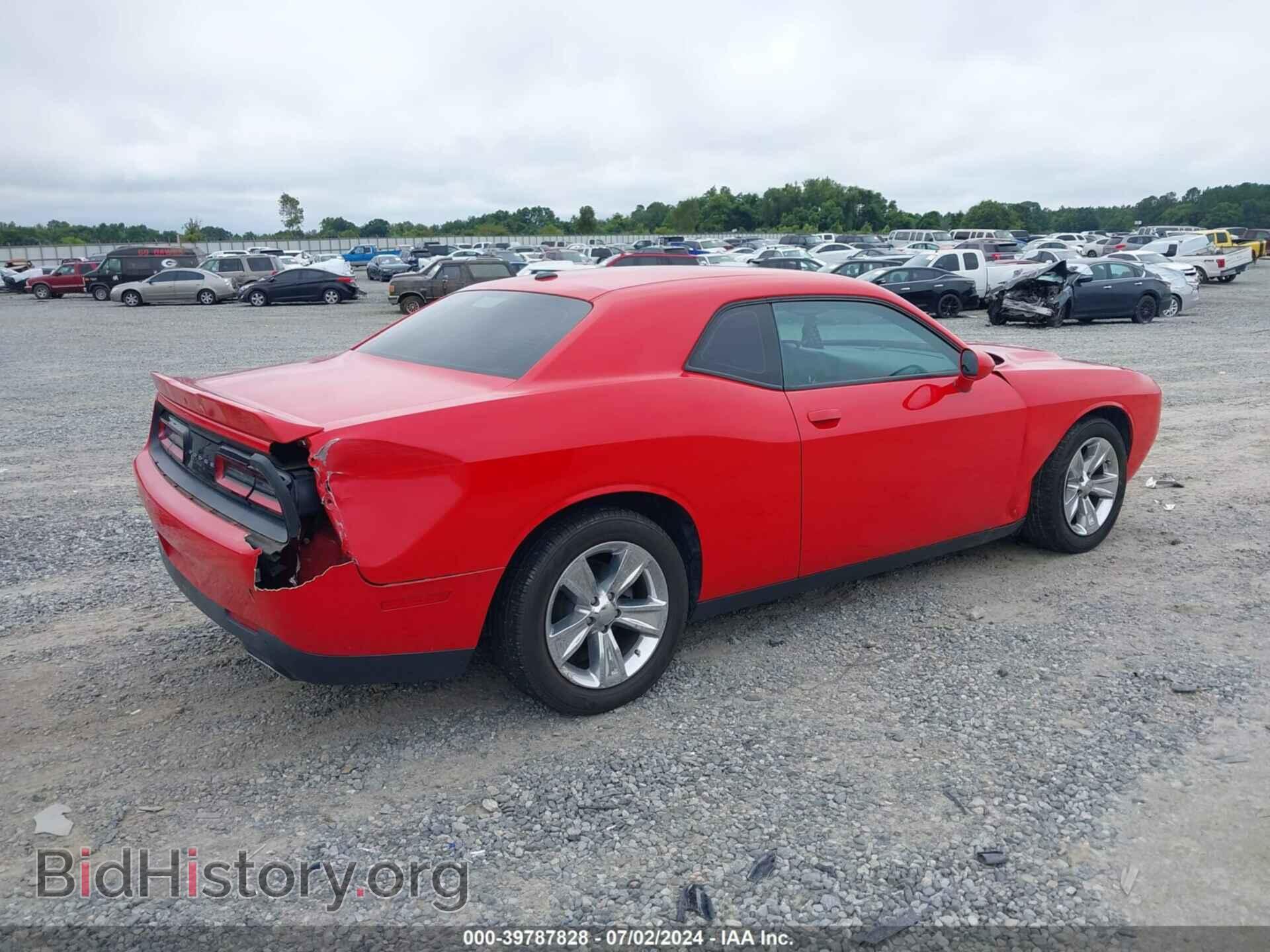 2018 DODGE CHALLENGER - VIN: 2C3CDZAG7JH229715 - Фото 4