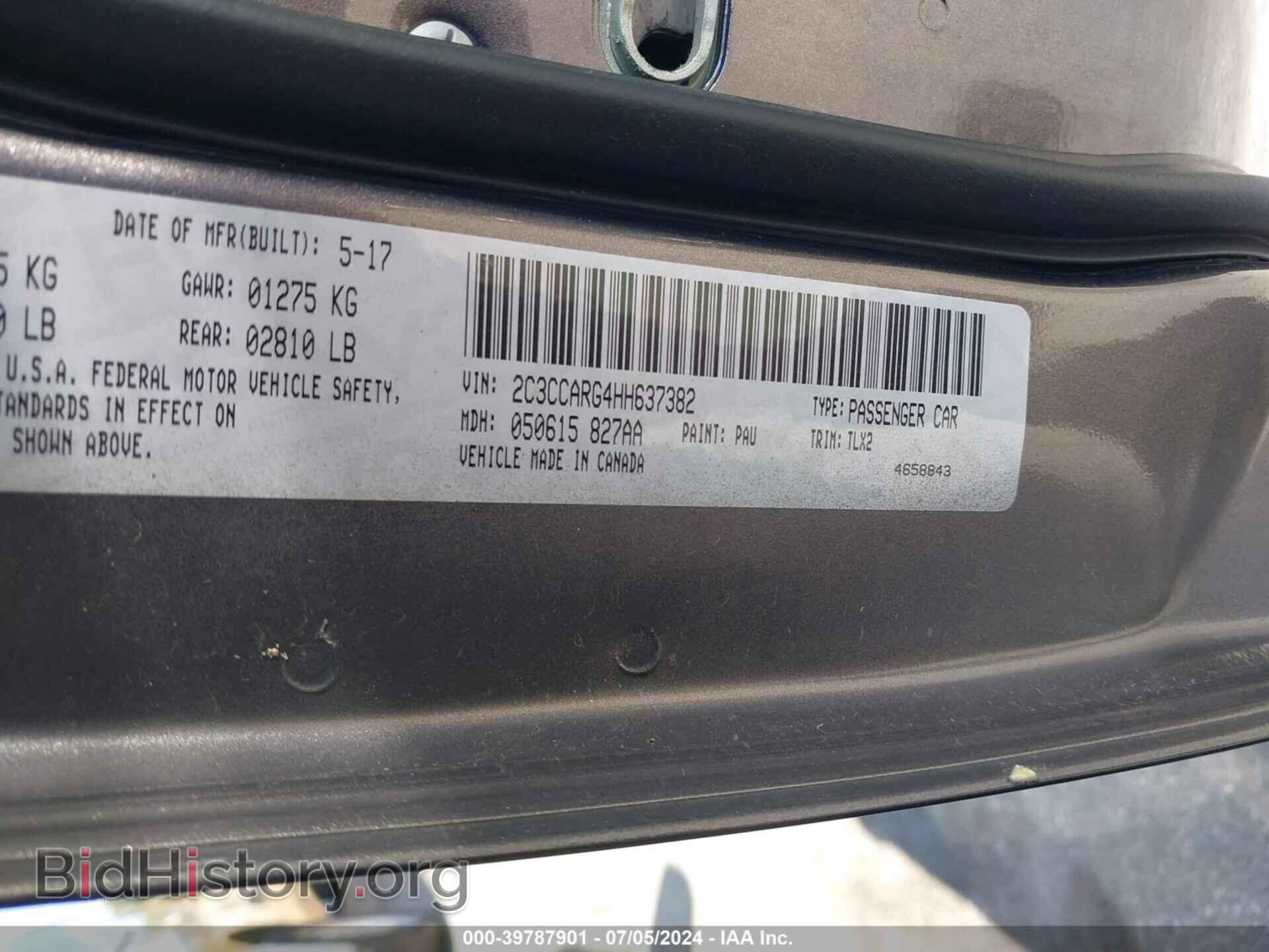 2017 CHRYSLER 300 - VIN: 2C3CCARG4HH637382 - Фото 9