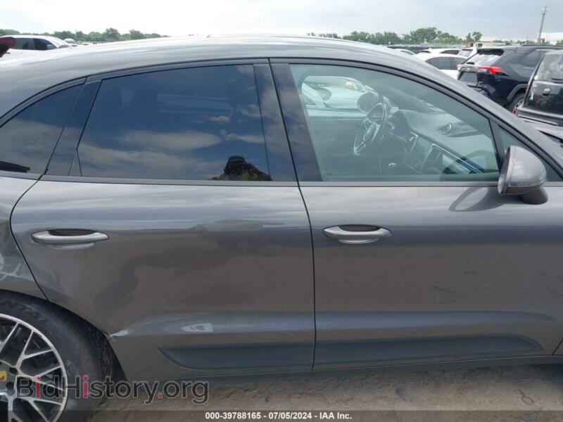 2018 Porsche MACAN (VIN WP1AA2A50JLB18071) — photo 13 of 16