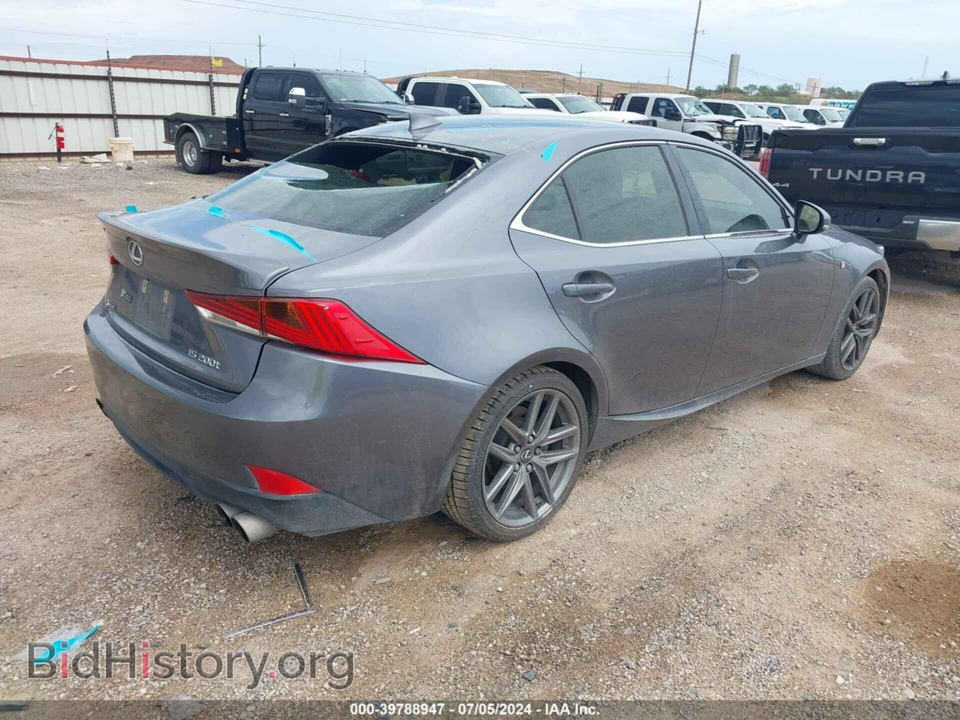 2017 LEXUS IS 200T - VIN: JTHBA1D2XH5059724 - Фото 4
