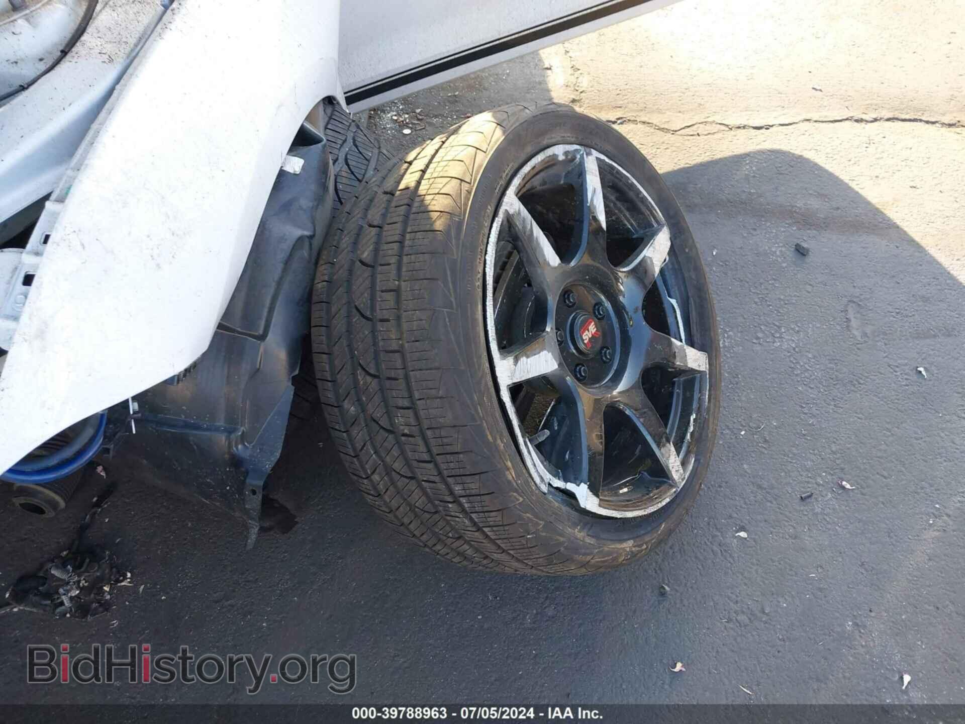 2022 FORD MUSTANG - VIN: 1FA6P8CF2N5110018 - Фото 17