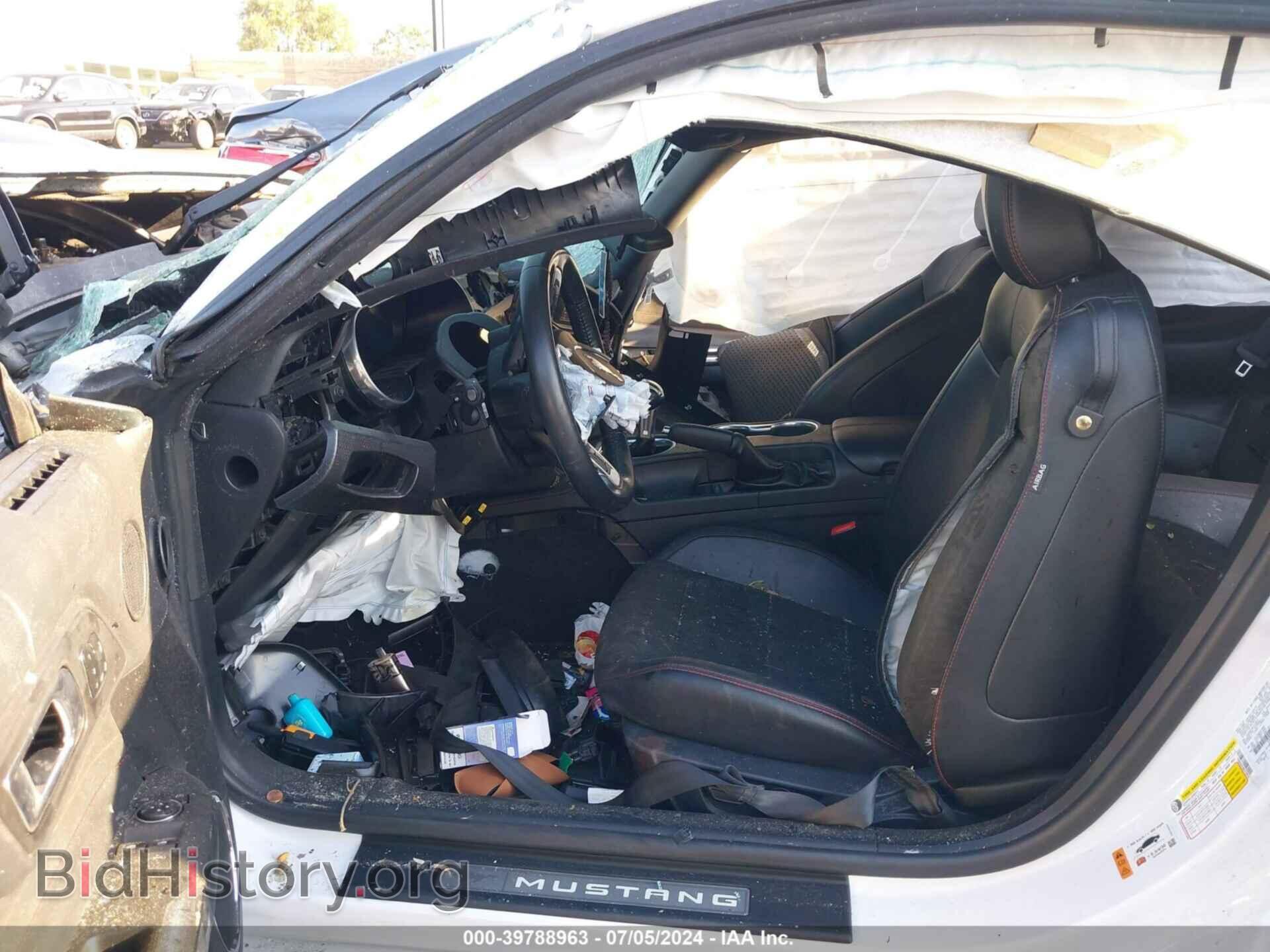 2022 FORD MUSTANG - VIN: 1FA6P8CF2N5110018 - Фото 5