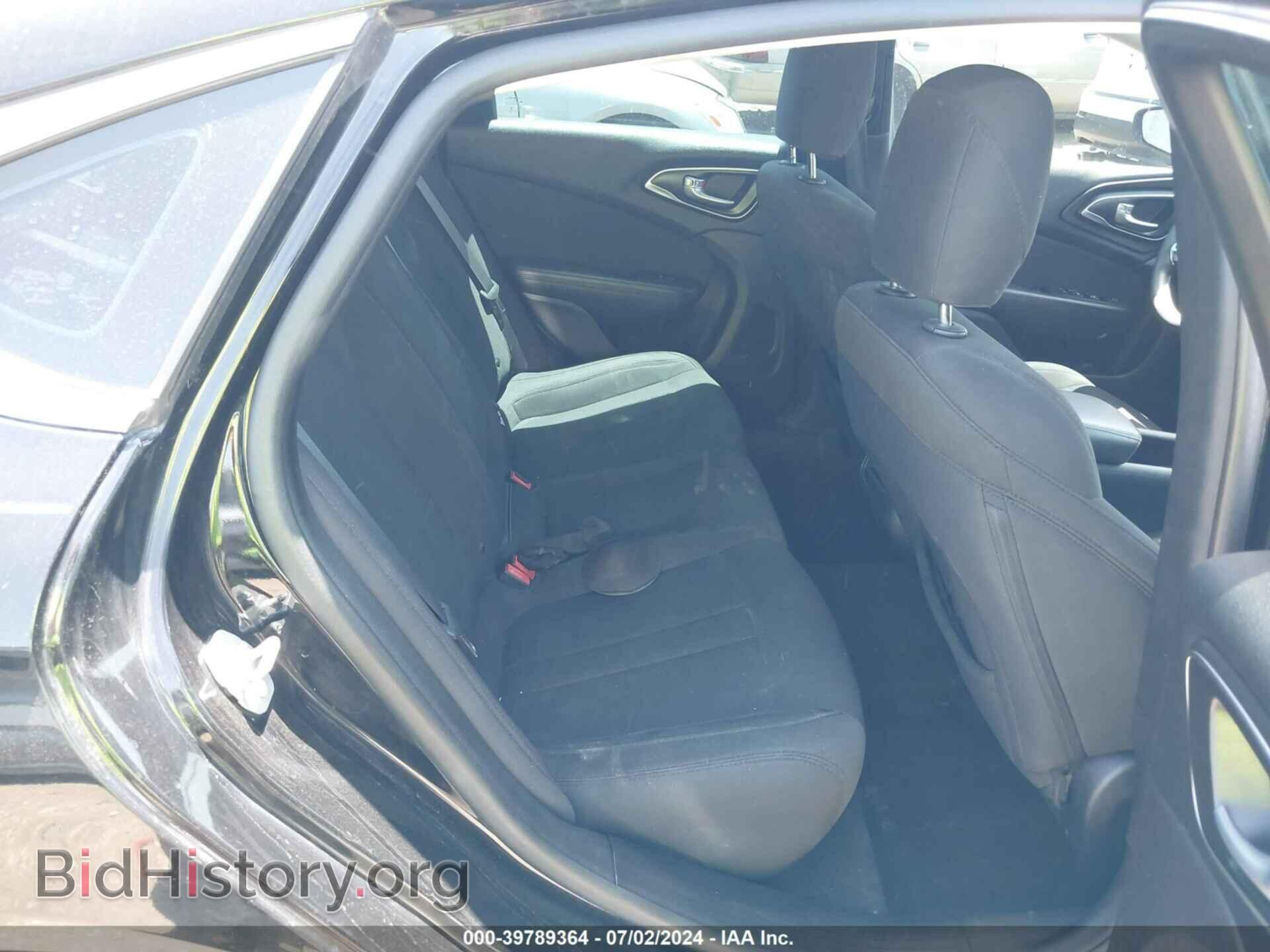2016 CHRYSLER 200 - VIN: 1C3CCCAB7GN175501 - Photo 8