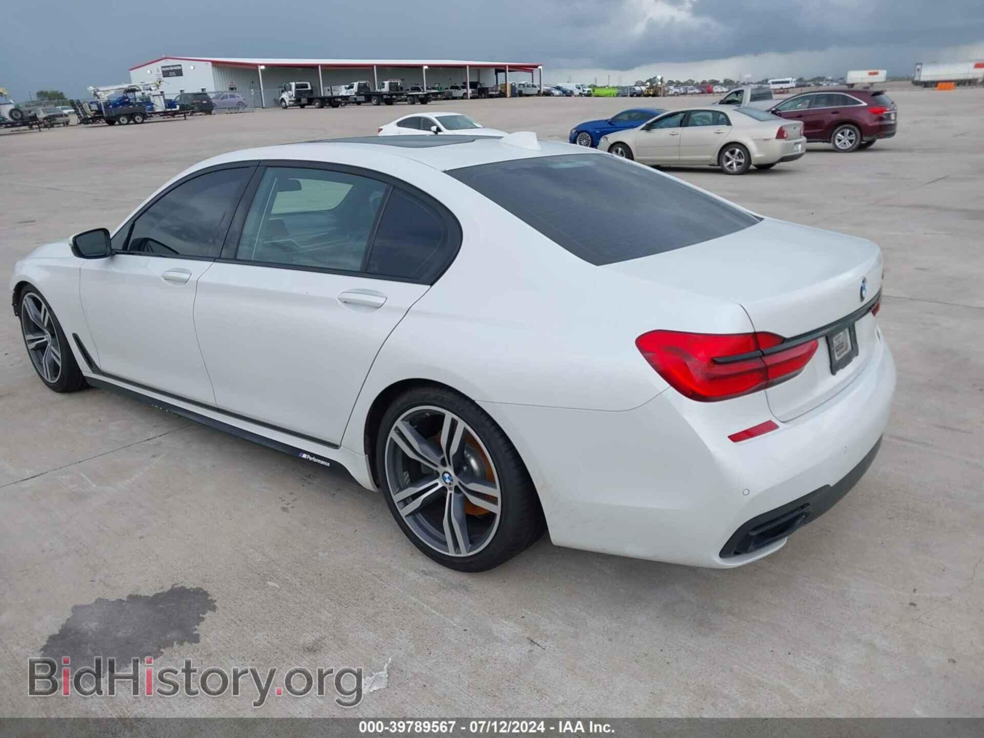 2019 BMW 740I - VIN: WBA7E2C57KB217570 - Фото 3