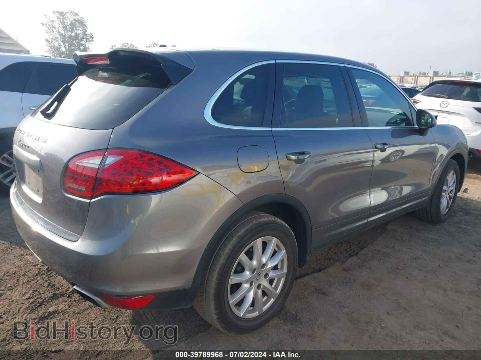 2012 PORSCHE CAYENNE - VIN: WP1AA2A29CLA10850 - Фото 4