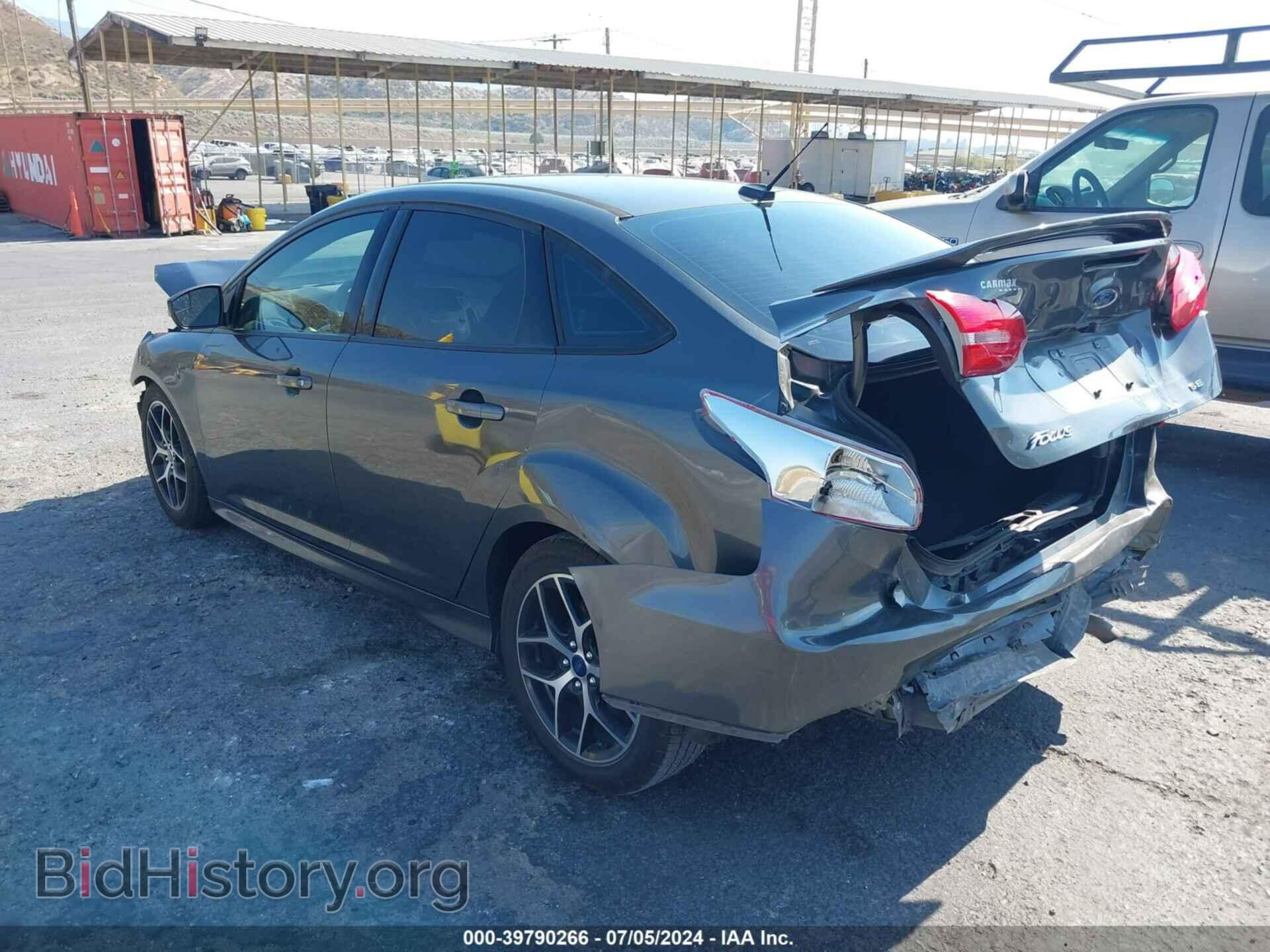 2016 FORD FOCUS - VIN: 1FADP3F2XGL405918 - Фото 3