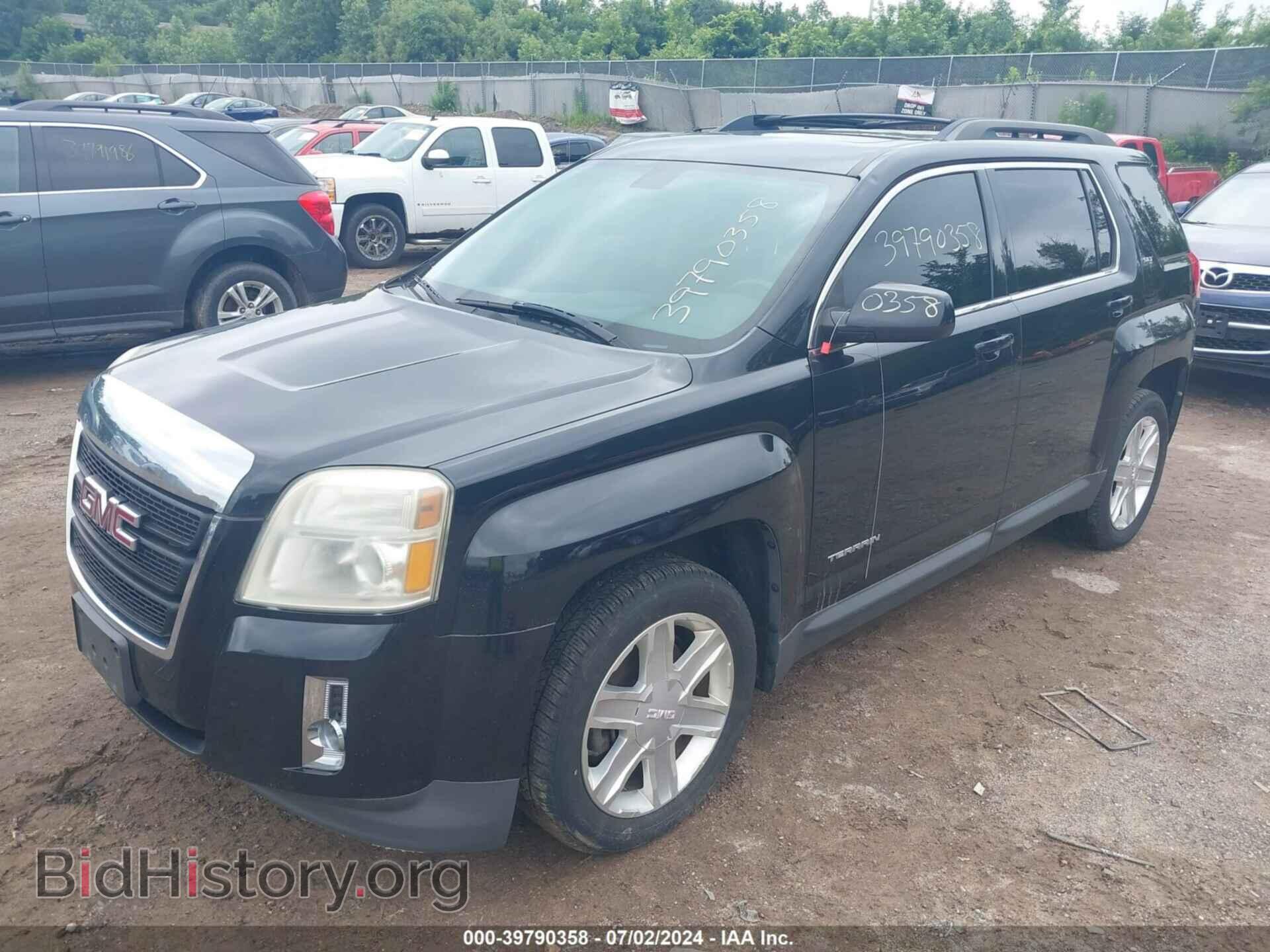 2011 GMC TERRAIN - VIN: 2CTFLVEC5B6299761 - Photo 2