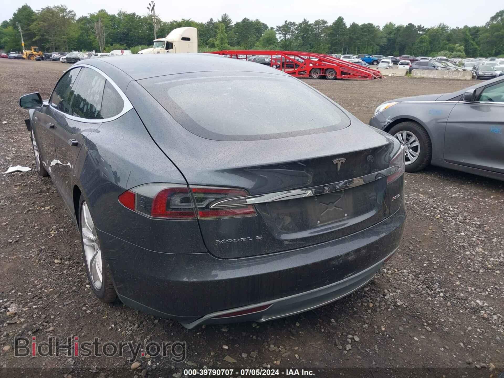 2015 TESLA MODEL S - VIN: 5YJSA1H2XFFP75191 - Photo 16