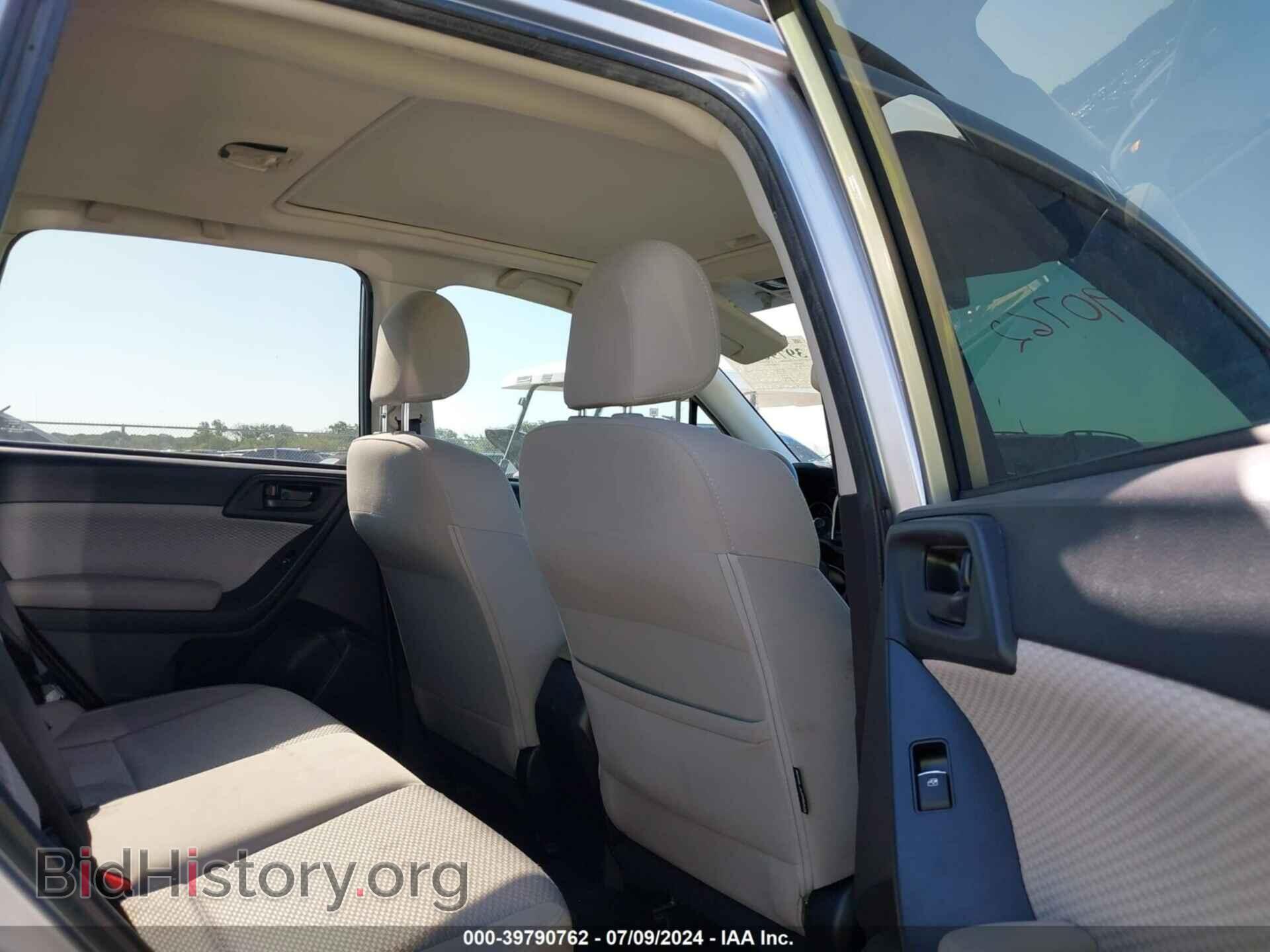 2017 SUBARU FORESTER - VIN: JF2SJAEC8HH561706 - Фото 8