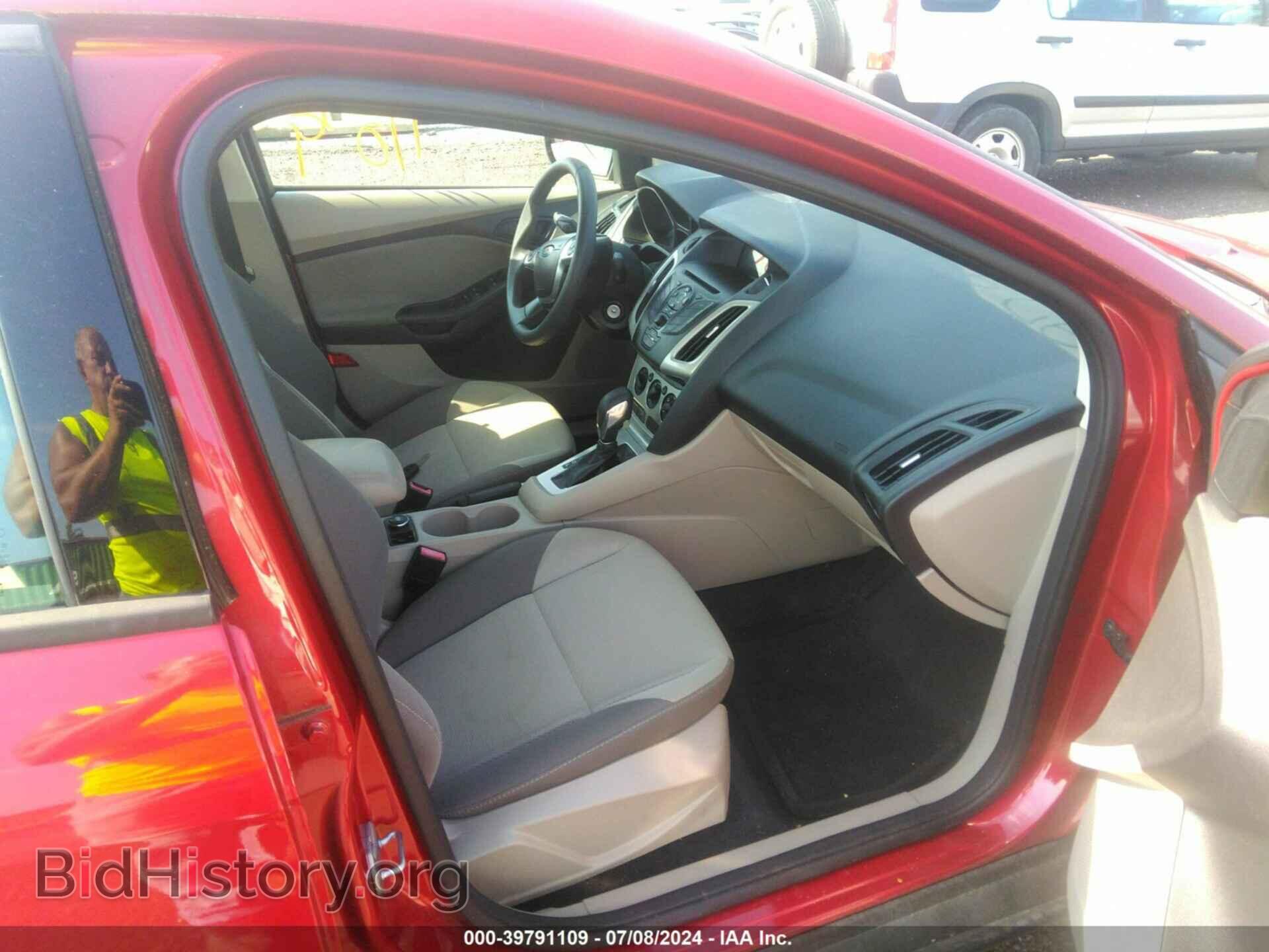 2012 FORD FOCUS - VIN: 1FAHP3F27CL240907 - Photo 5