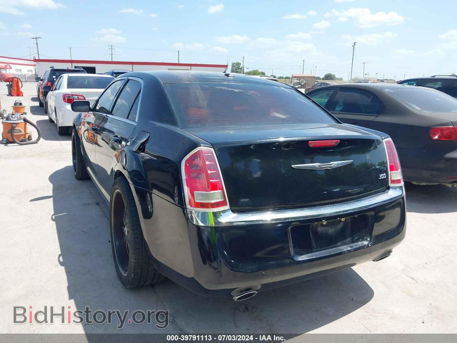 2014 CHRYSLER 300 - VIN: 2C3CCARG5EH297350 - Фото 3