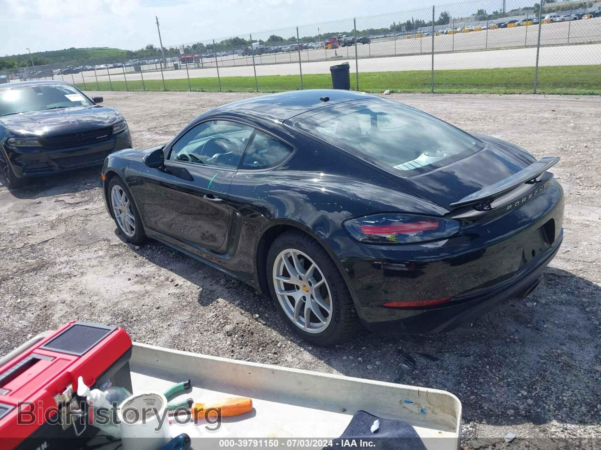2018 PORSCHE 718 CAYMAN - VIN: WP0AA2A88JS260105 - Фото 3