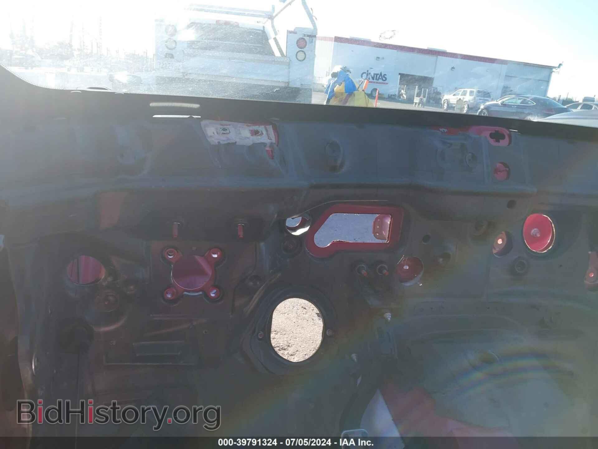 2016 DODGE CHALLENGER - VIN: 2C3CDZC97GH335296 - Фото 7