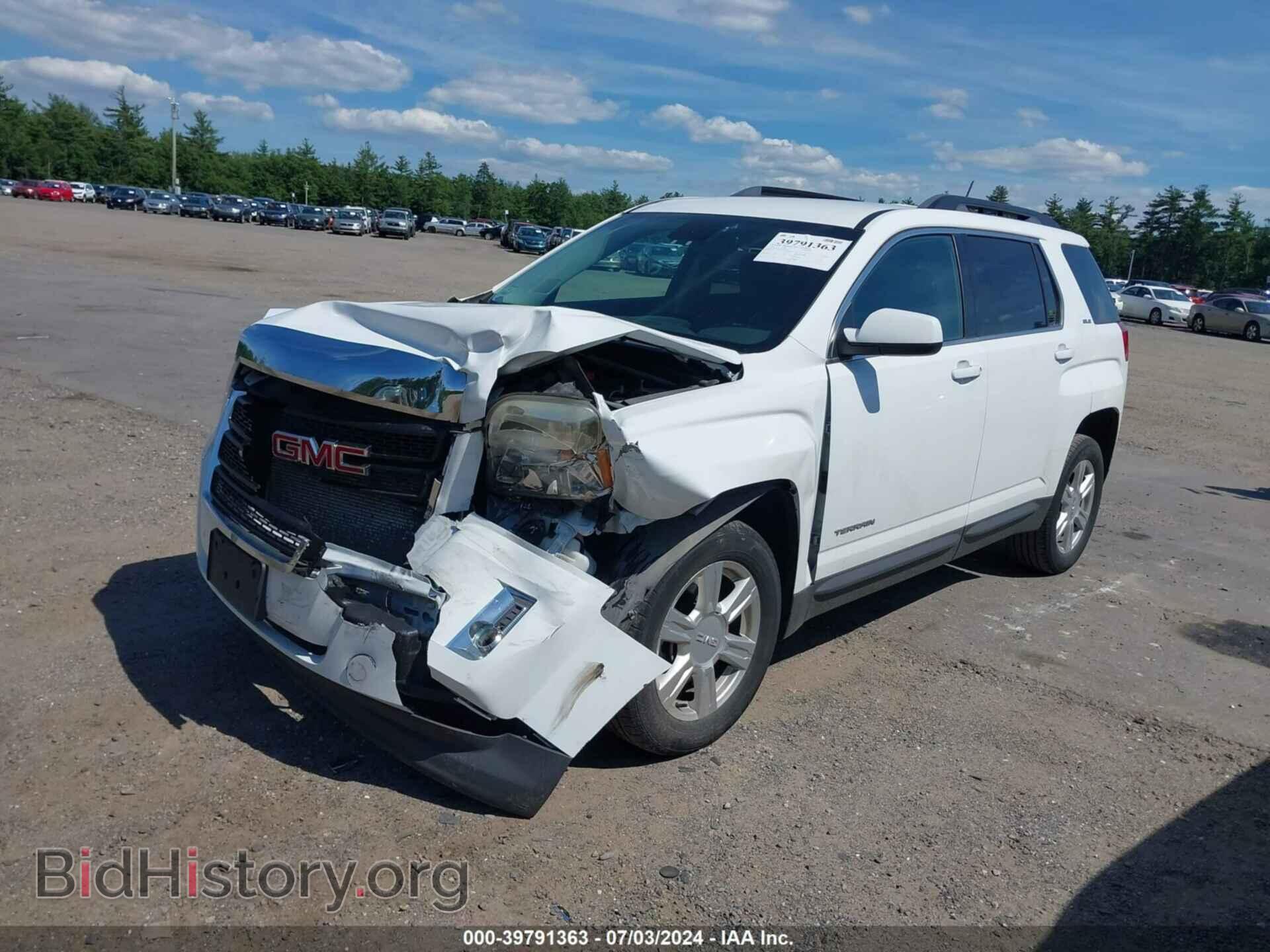 2014 GMC TERRAIN - VIN: 2GKFLWE30E6186830 - Фото 2