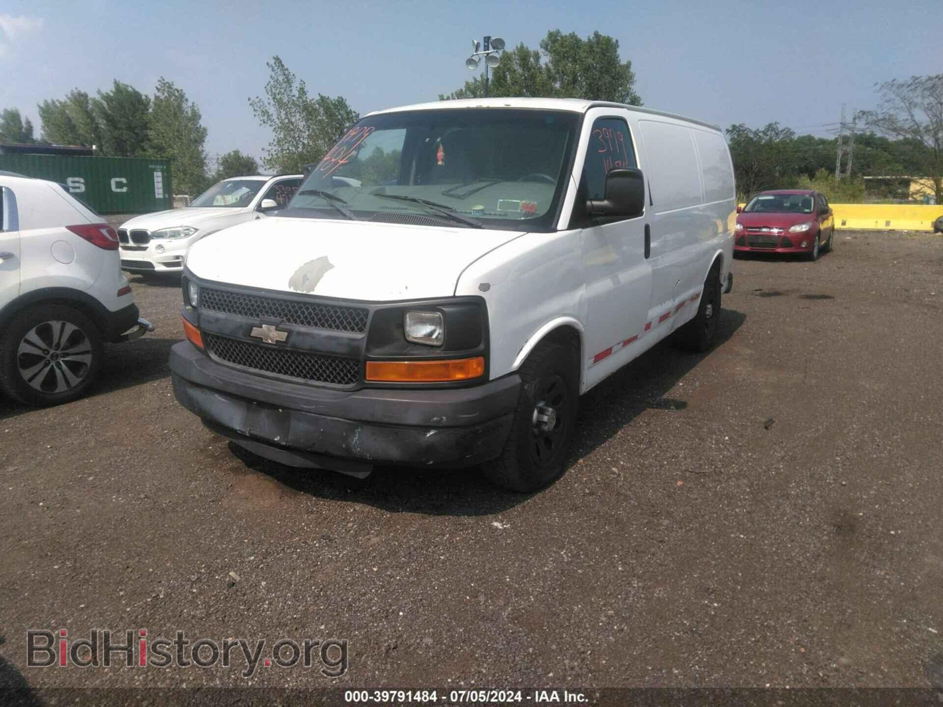 2012 CHEVROLET EXPRESS 1500 - VIN: 1GCSGAFX7C1121234 - Фото 2