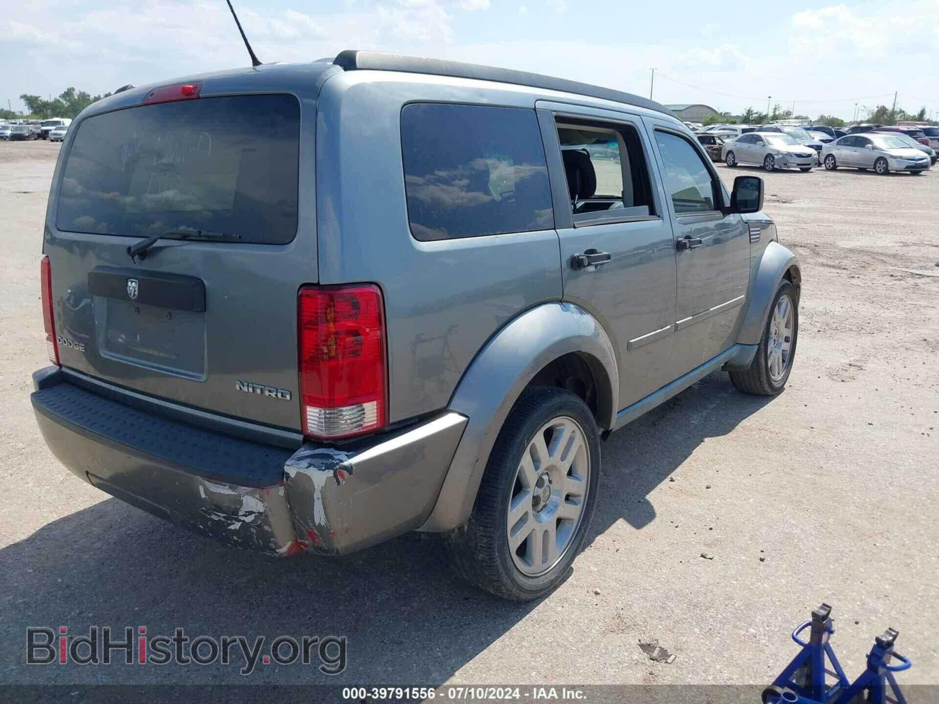 2011 DODGE NITRO - VIN: 1D4PT4GK4BW600706 - Photo 4