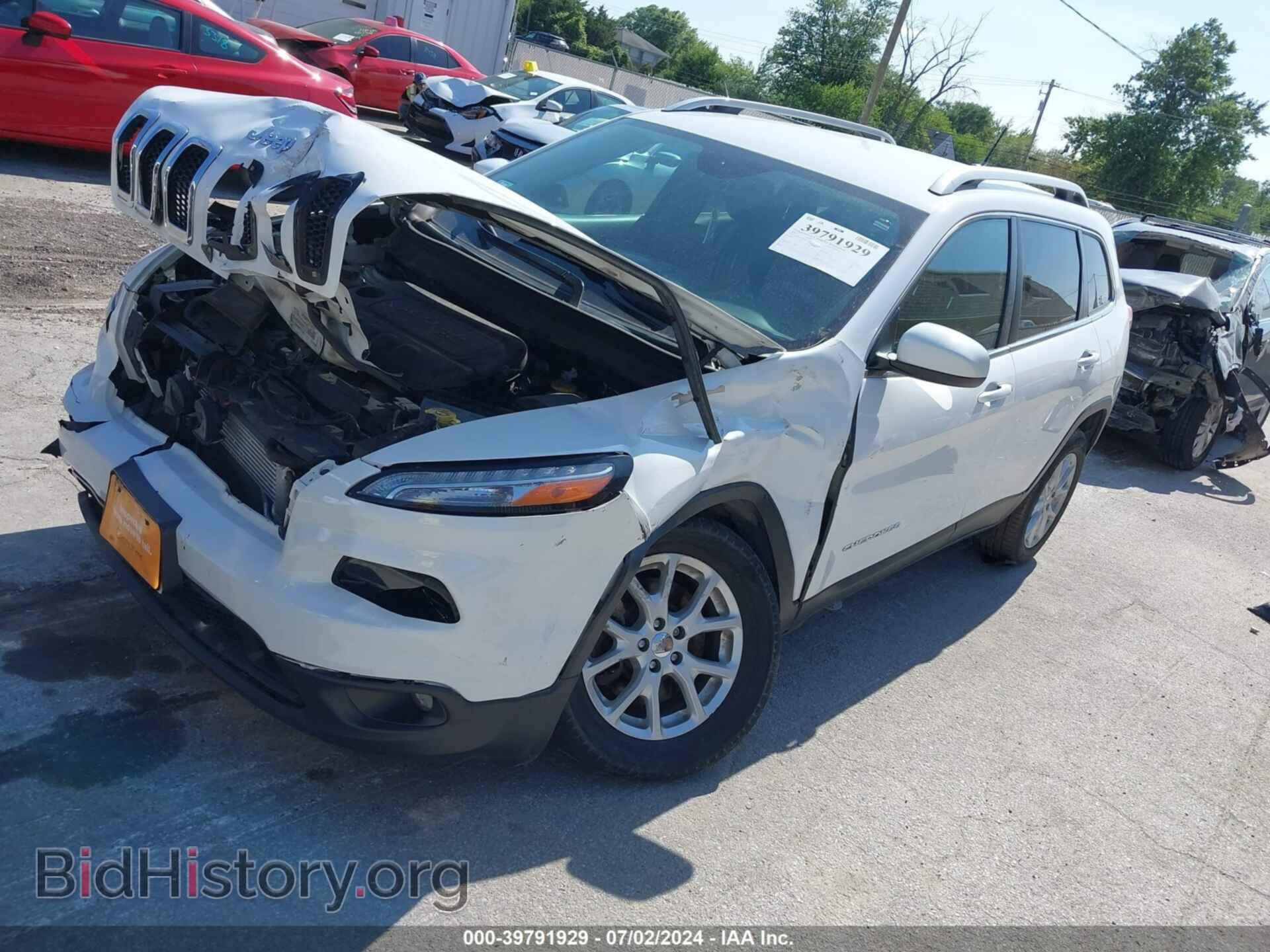 2018 JEEP CHEROKEE - VIN: 1C4PJLCB6JD573473 - Фото 2