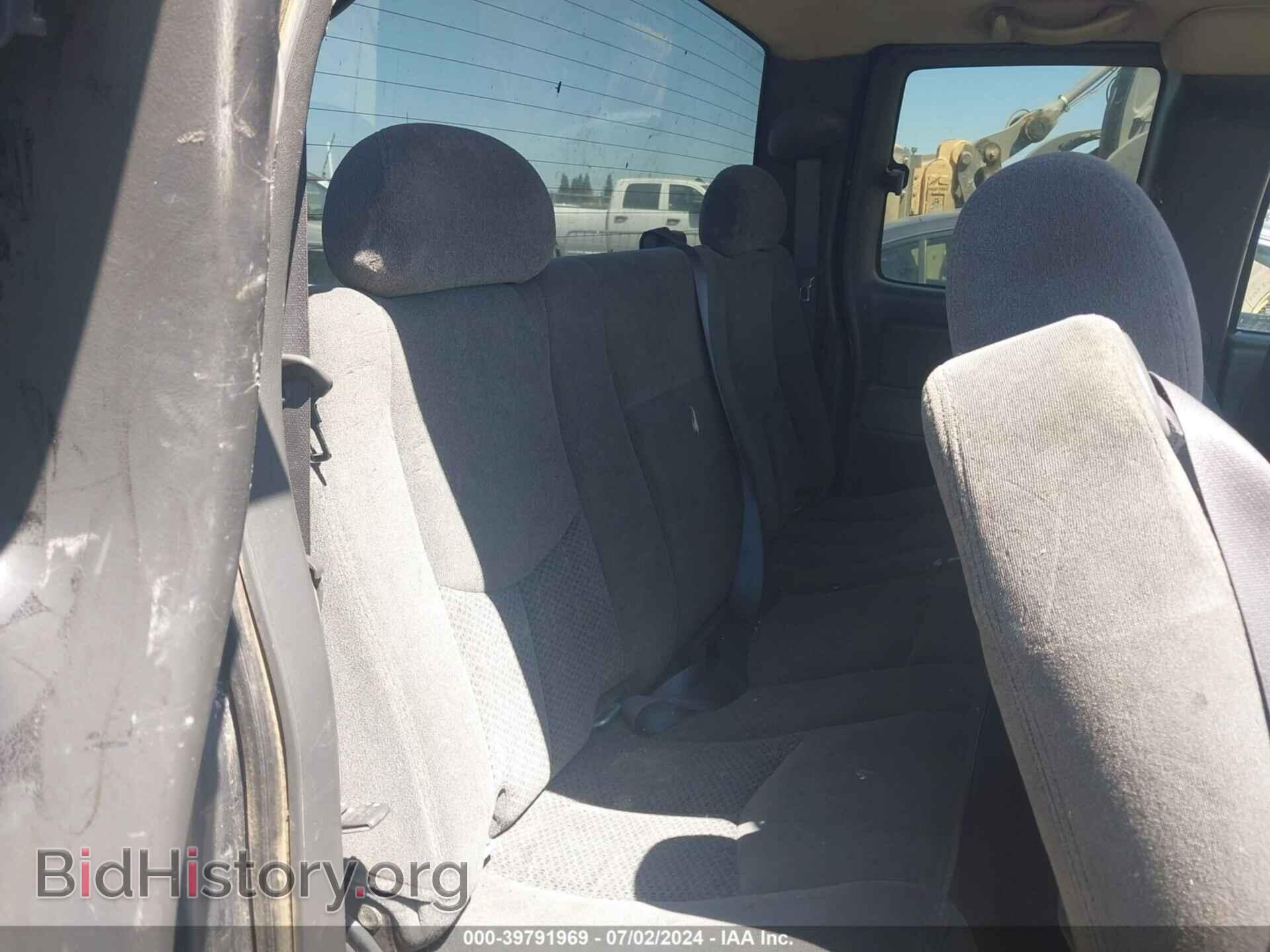 2006 CHEVROLET SILVERADO 1500 - VIN: 2GCEC19VX61106874 - Фото 8
