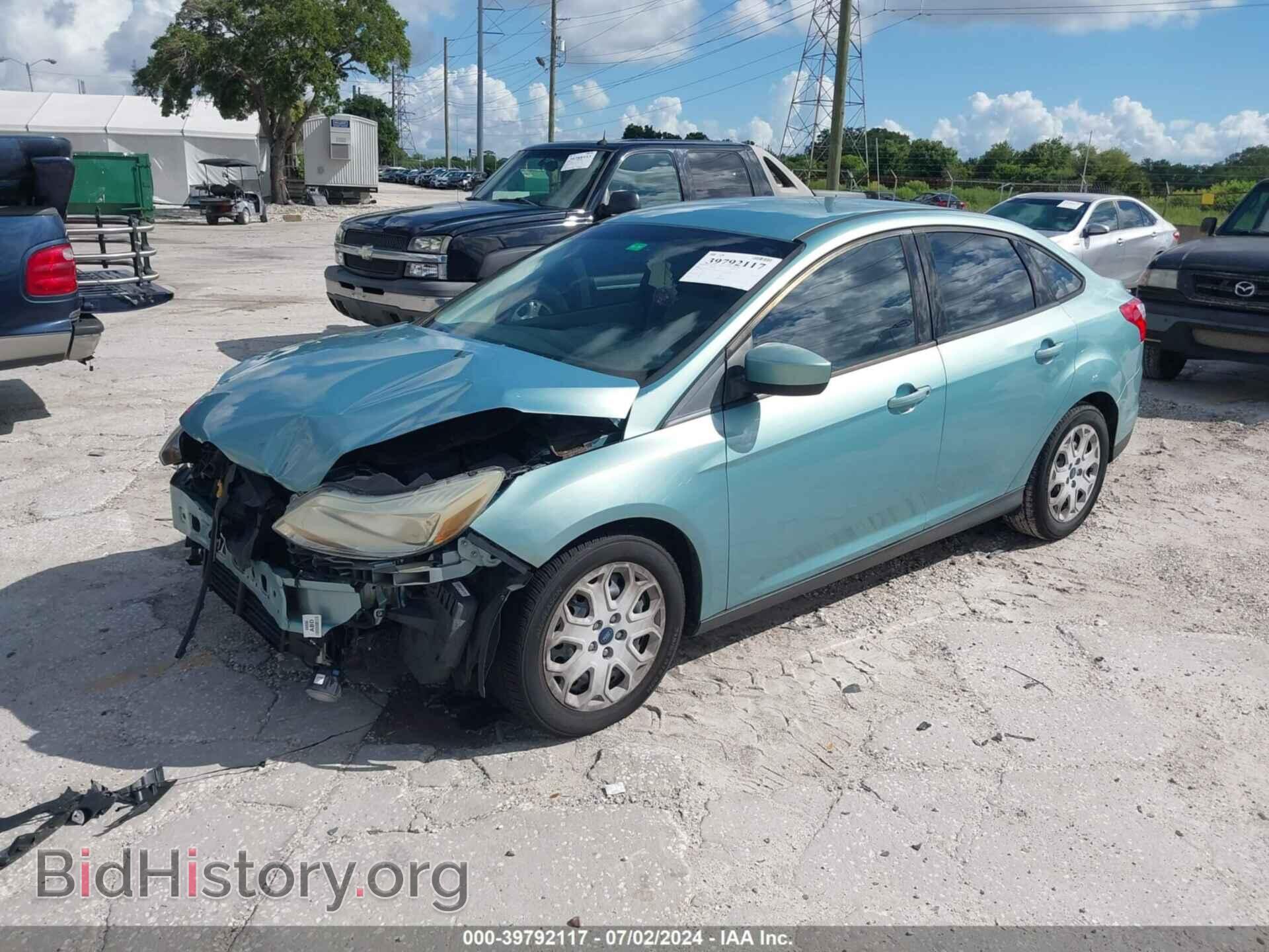 2012 FORD FOCUS - VIN: 1FAHP3F23CL327915 - Фото 2