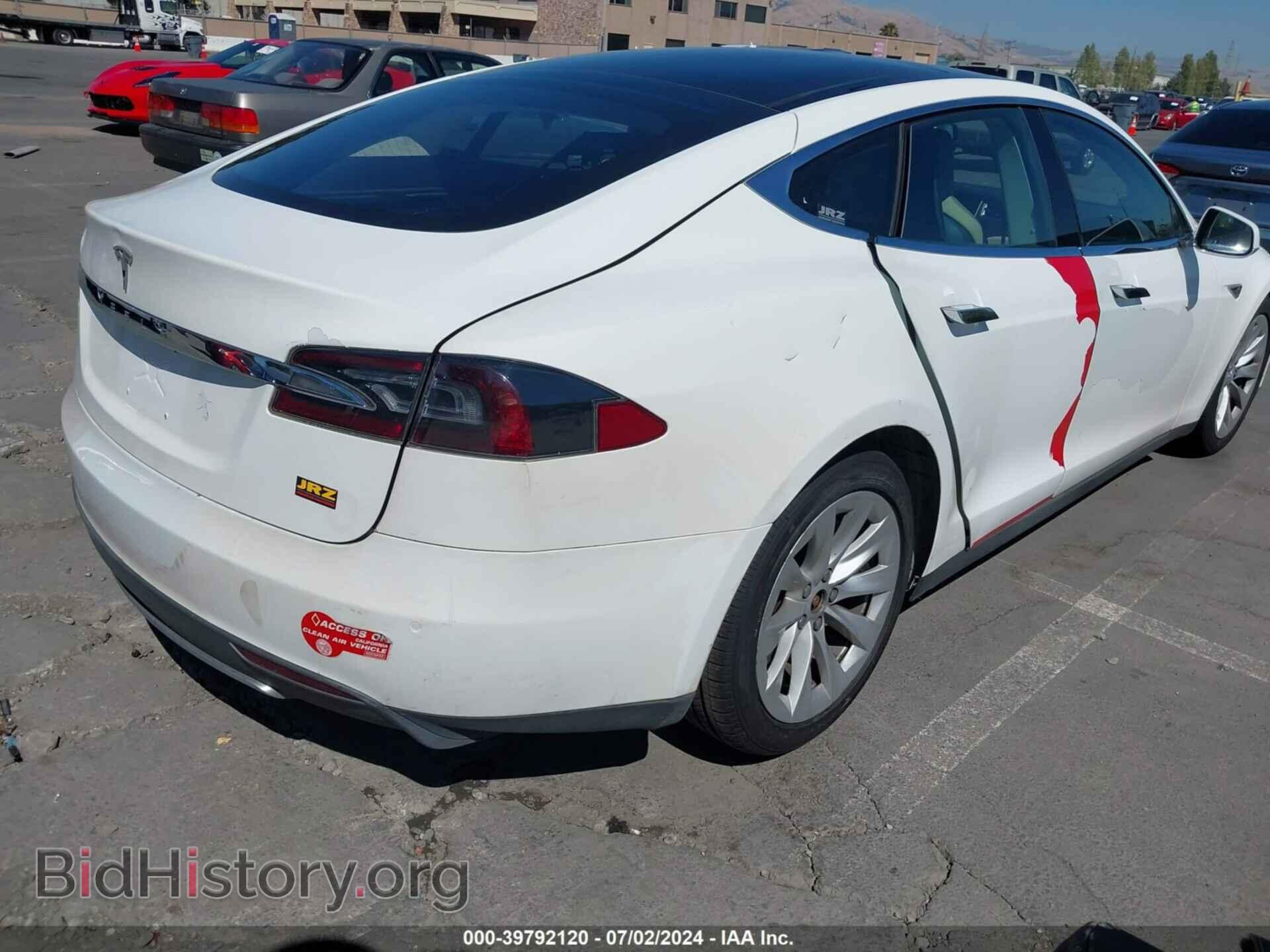2014 TESLA MODEL S - VIN: 5YJSA1H1XEFP52726 - Фото 4