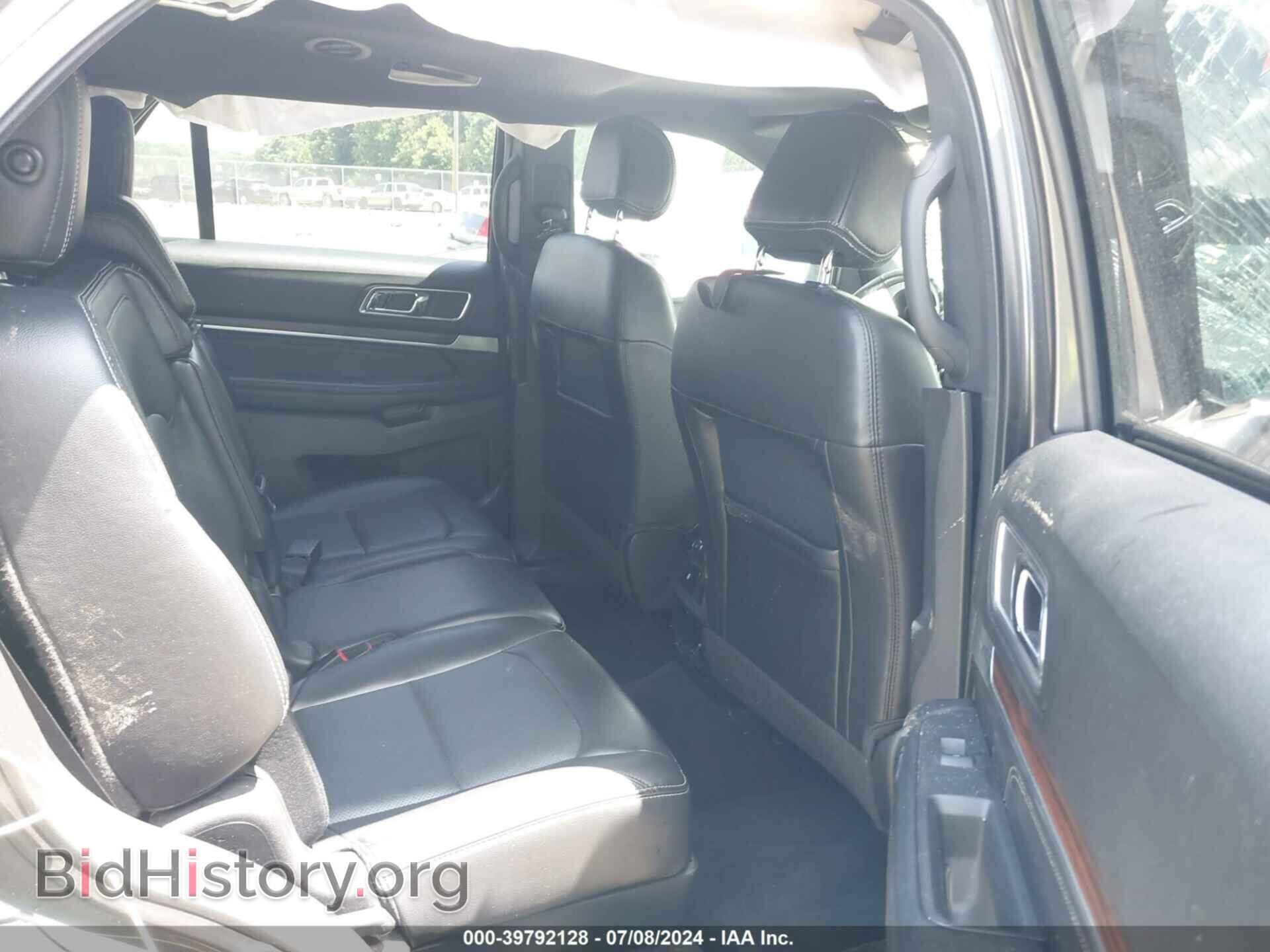 2017 FORD EXPLORER - VIN: 1FM5K7F88HGC06557 - Фото 8