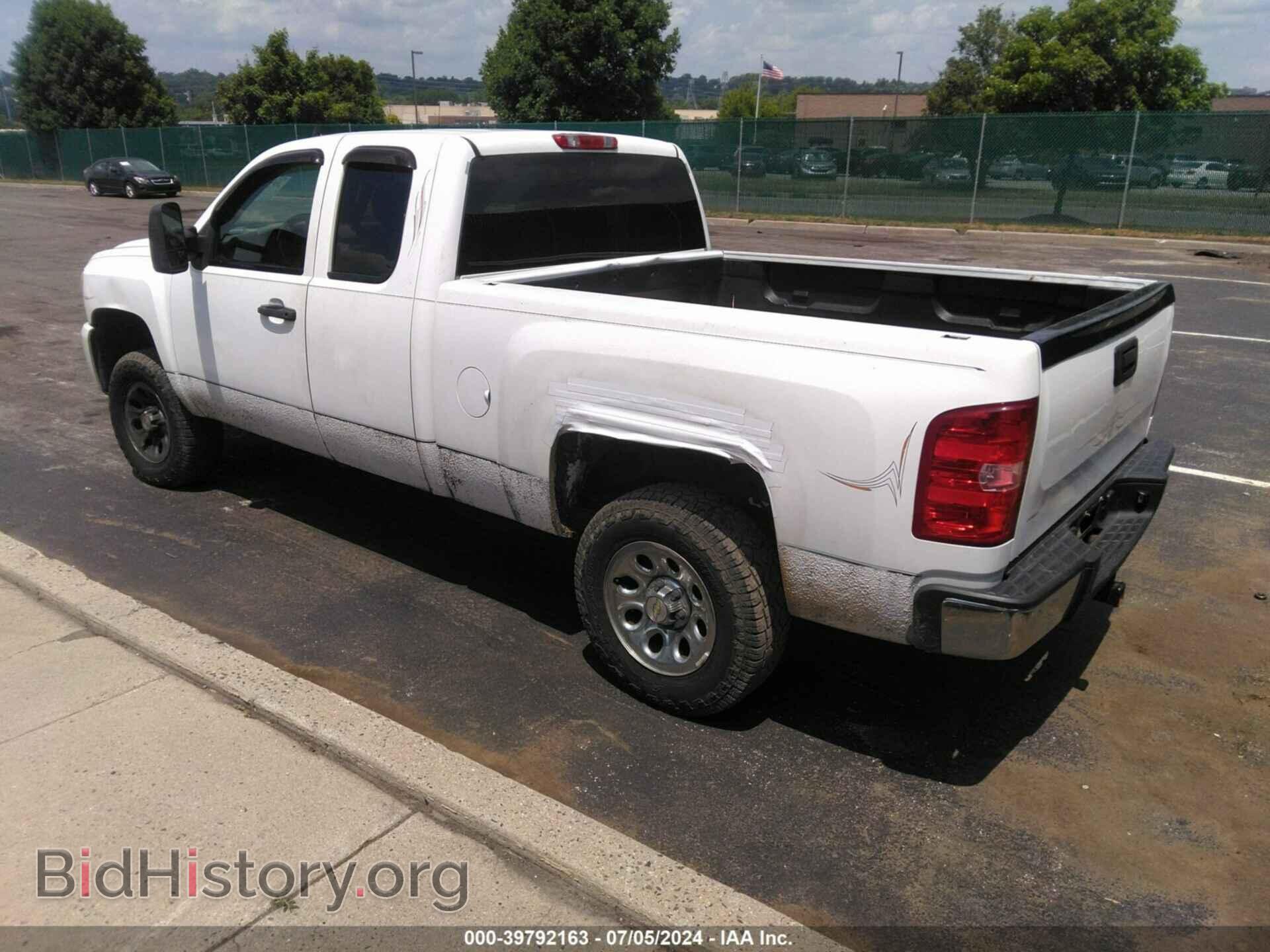 2010 CHEVROLET SILVERADO 1500 - VIN: 1GCSKREA3AZ136418 - Фото 3