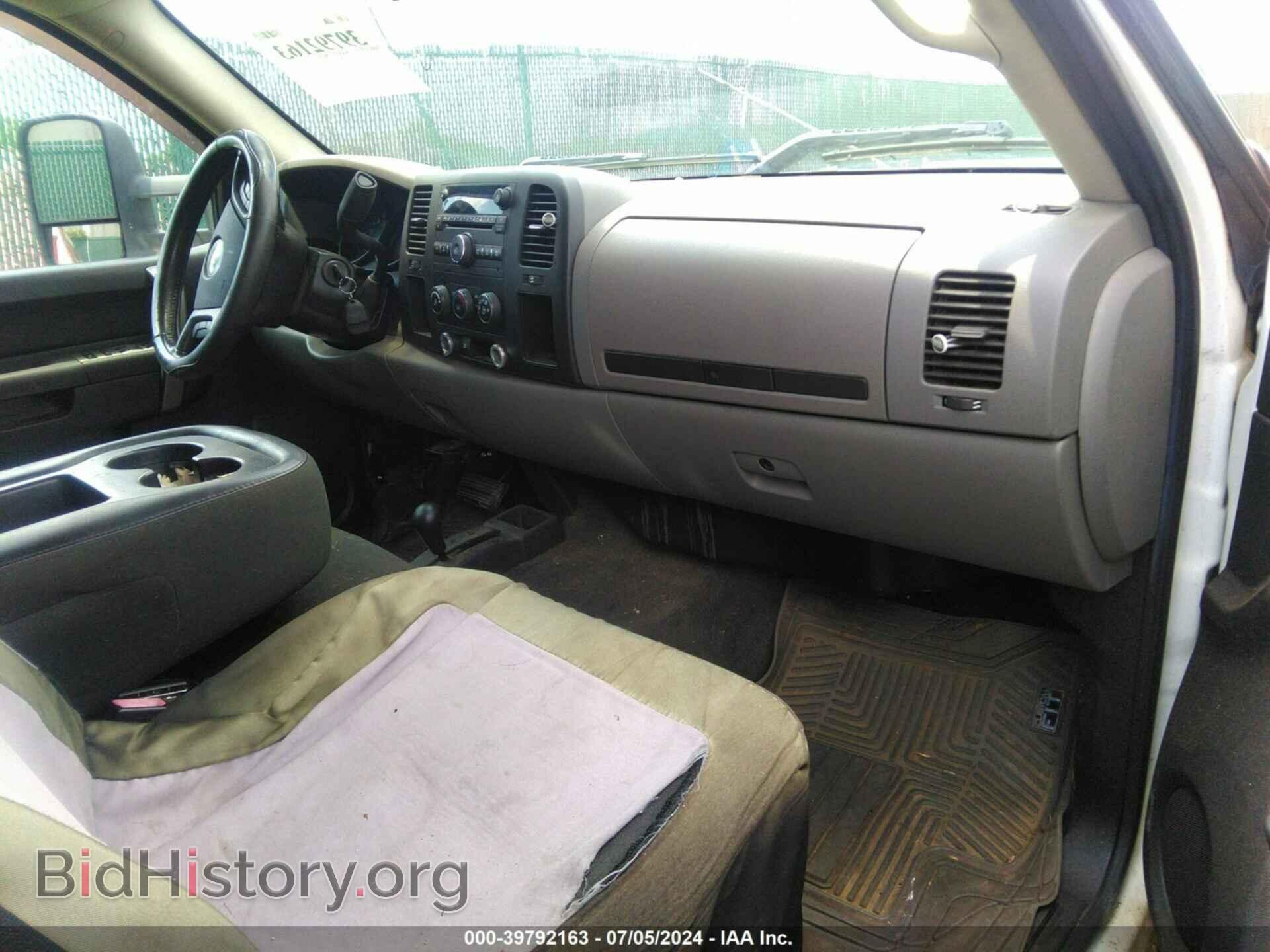 2010 CHEVROLET SILVERADO 1500 - VIN: 1GCSKREA3AZ136418 - Фото 5