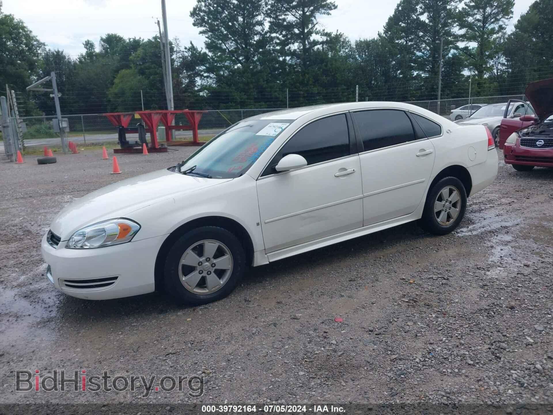 2009 CHEVROLET IMPALA - VIN: 2G1WT57K591187168 - Фото 2