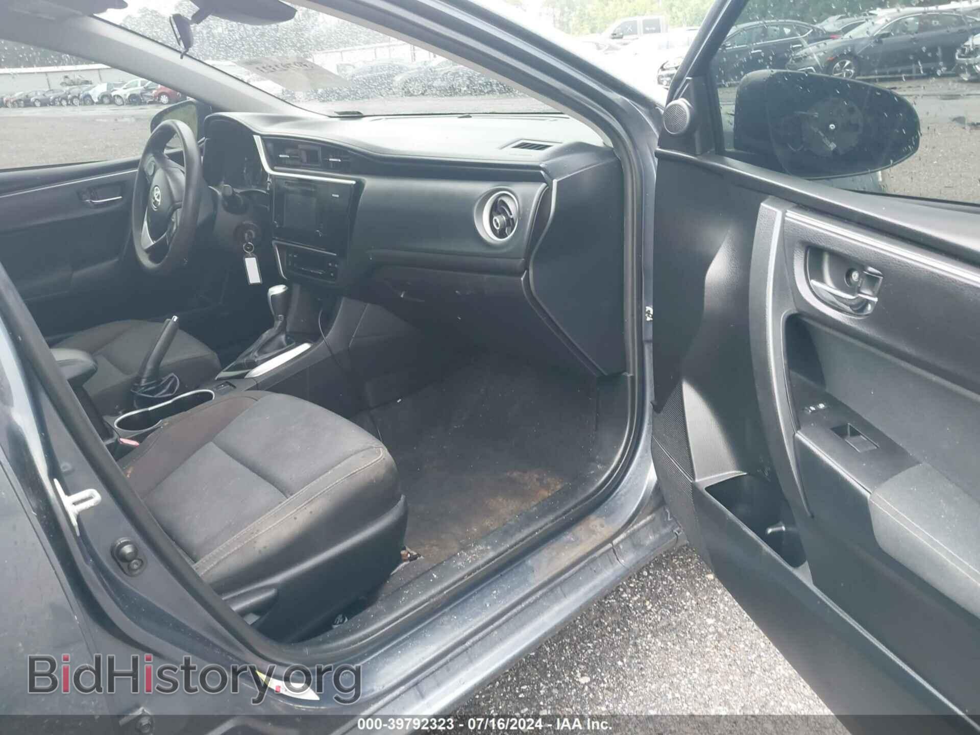 2017 TOYOTA COROLLA - VIN: 5YFBURHE2HP710973 - Фото 5