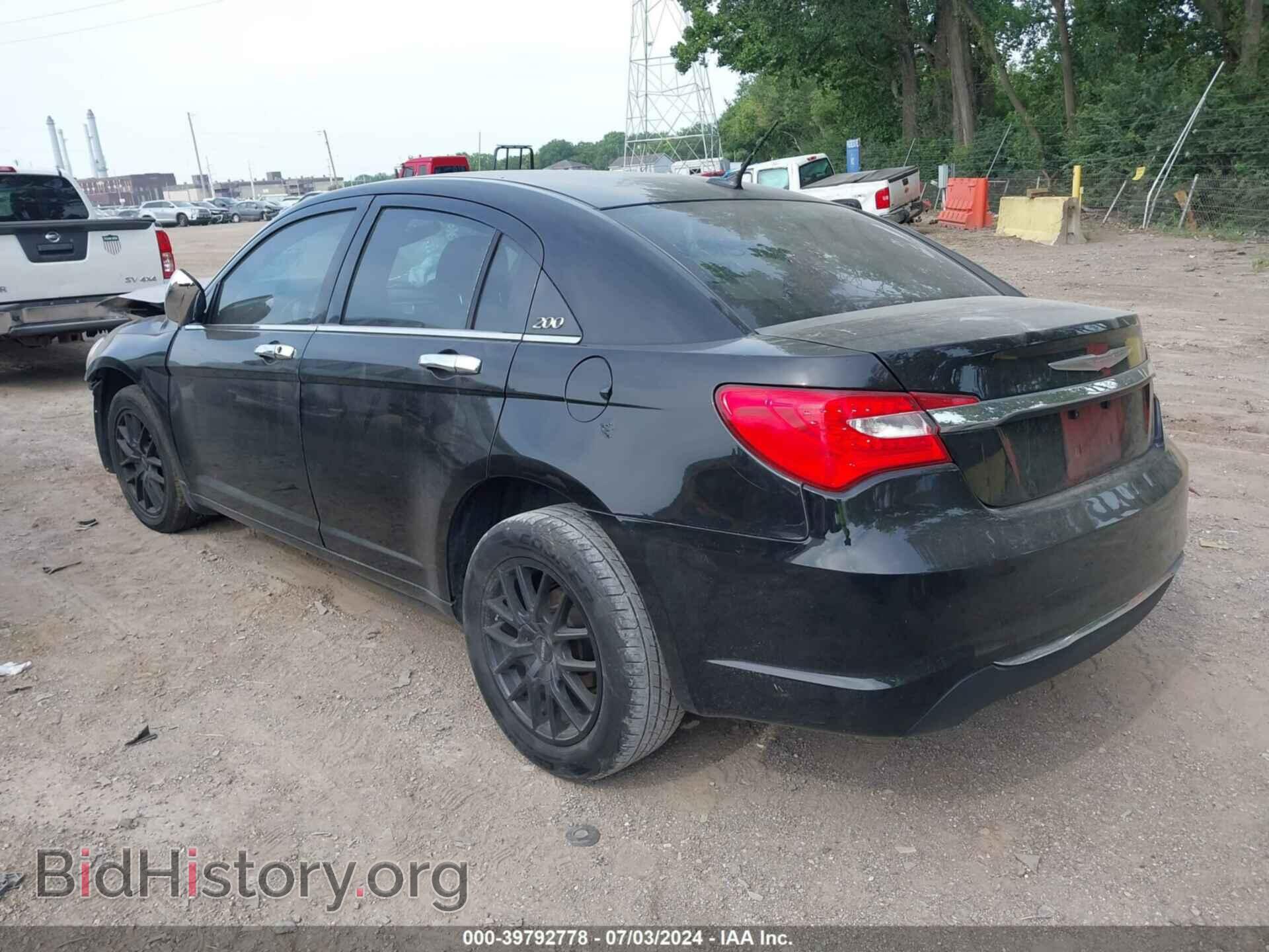 2013 CHRYSLER 200 - VIN: 1C3CCBBB6DN601571 - Фото 3