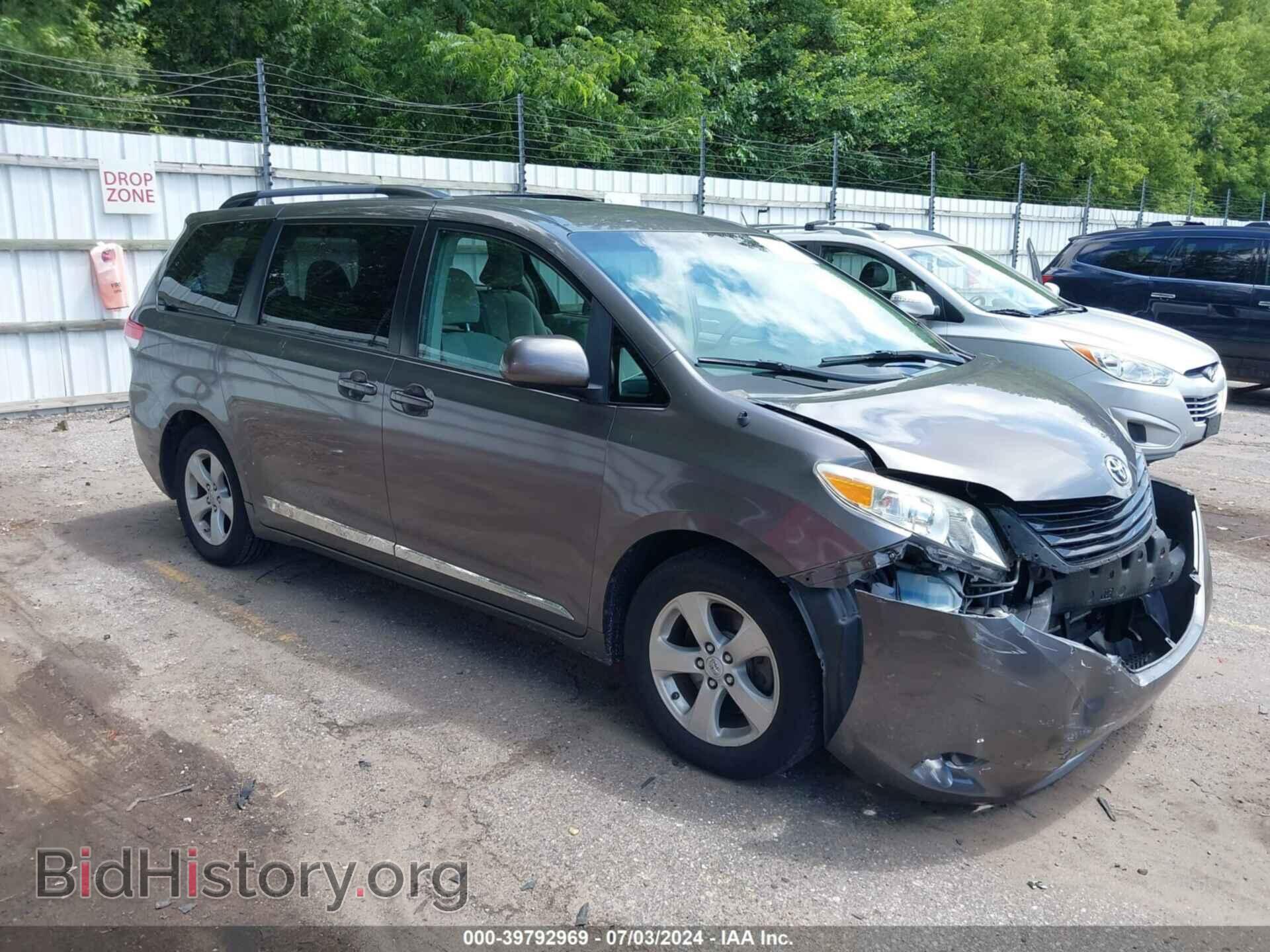 Photo 5TDKK3DC5DS280297 - TOYOTA SIENNA 2013