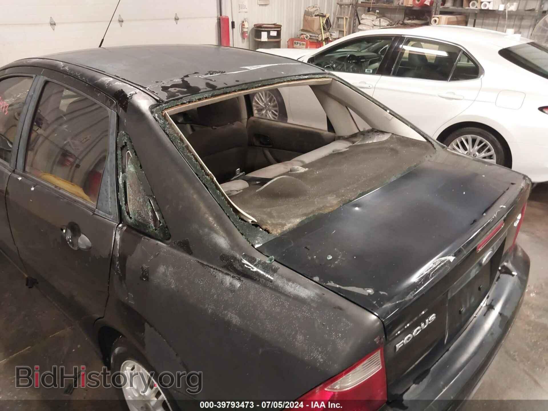 2006 FORD FOCUS - VIN: 1FAFP34N16W231384 - Фото 6