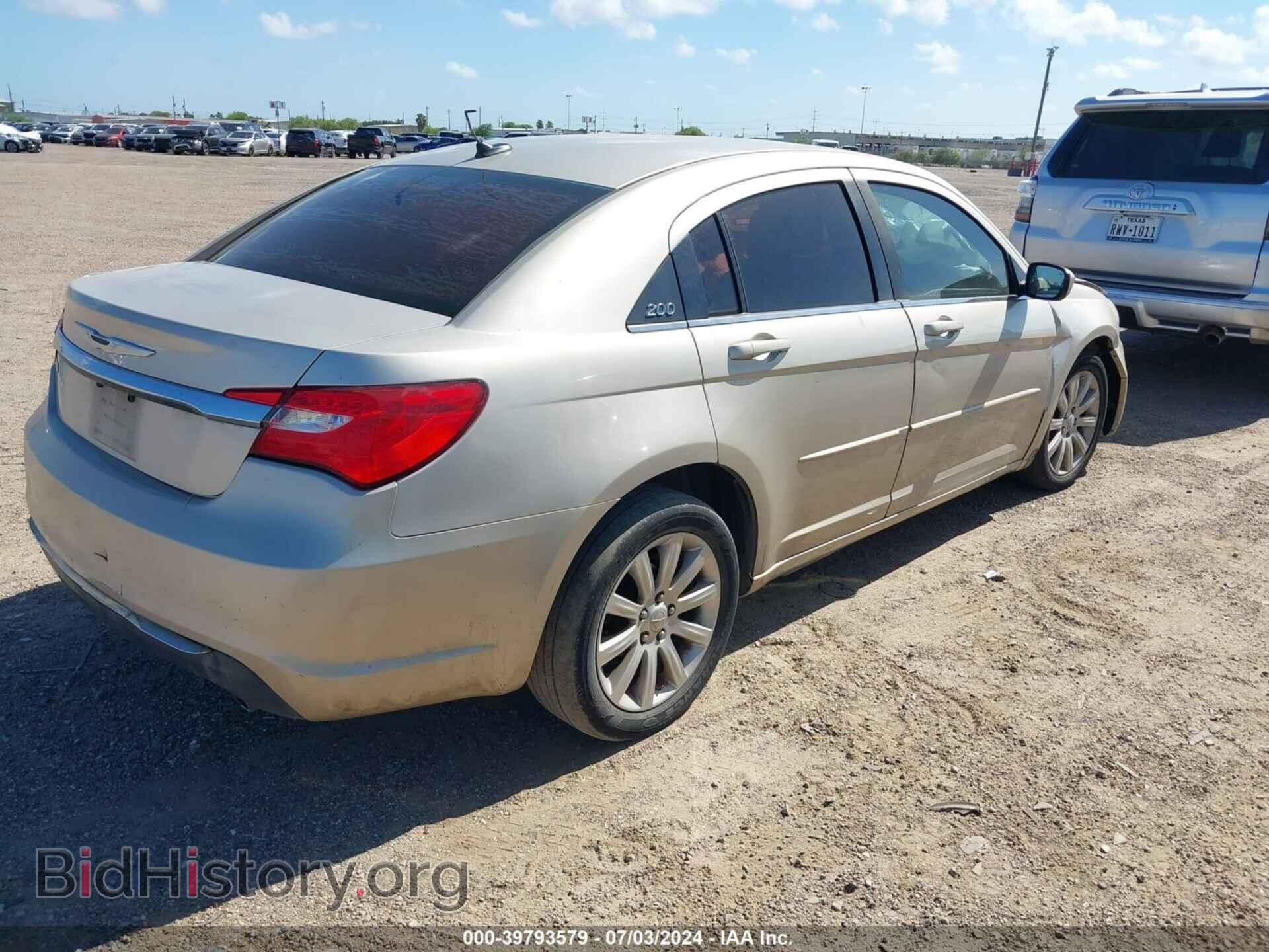 2013 CHRYSLER 200 - VIN: 1C3CCBBG6DN660065 - Фото 4